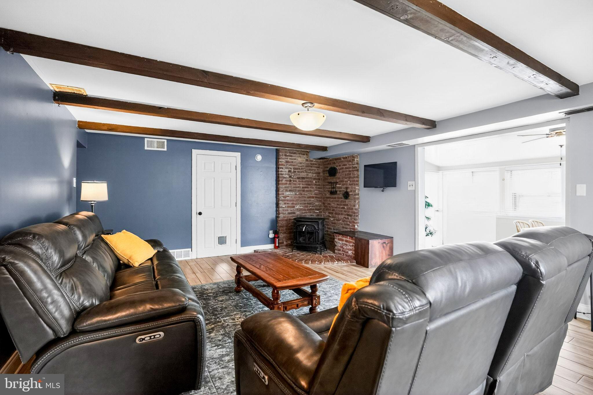 GLENSIDE - Residential