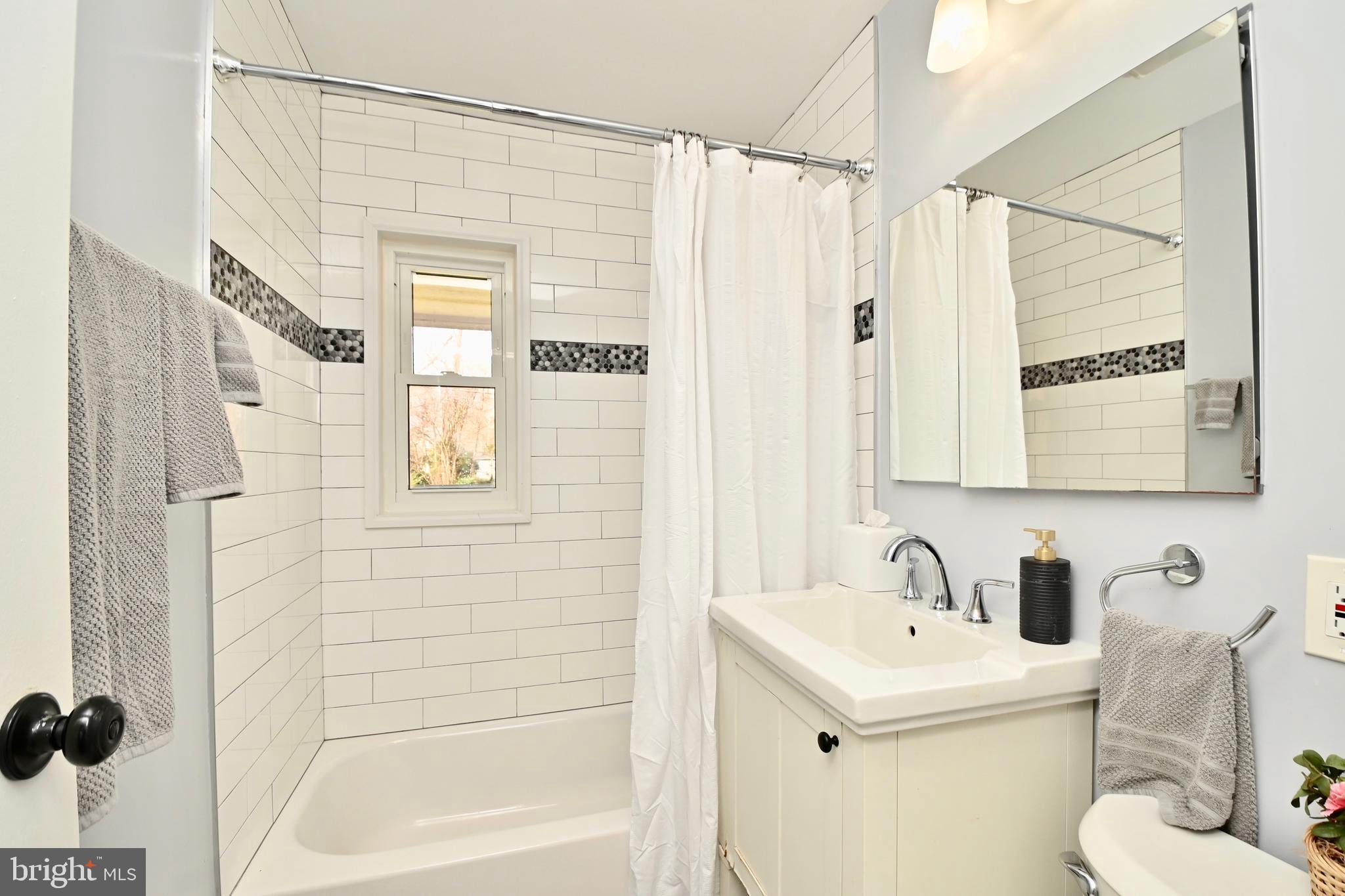 NORTH SPRINGFIELD - Residential