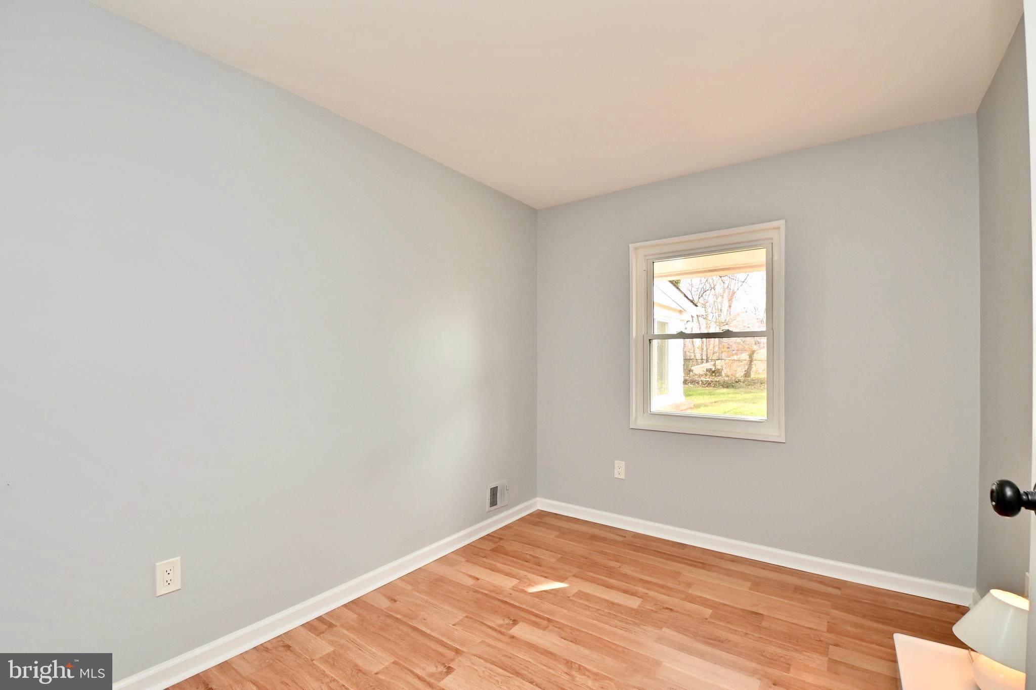 NORTH SPRINGFIELD - Residential