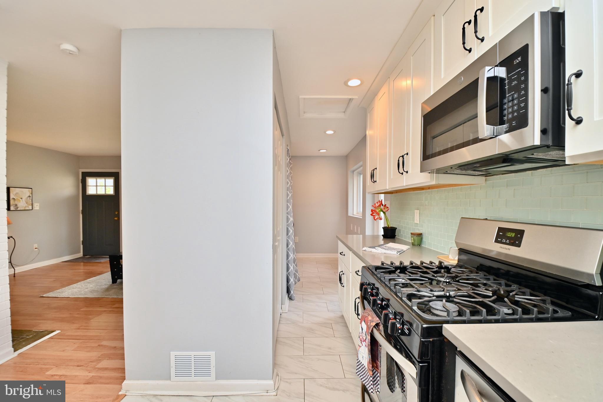 NORTH SPRINGFIELD - Residential