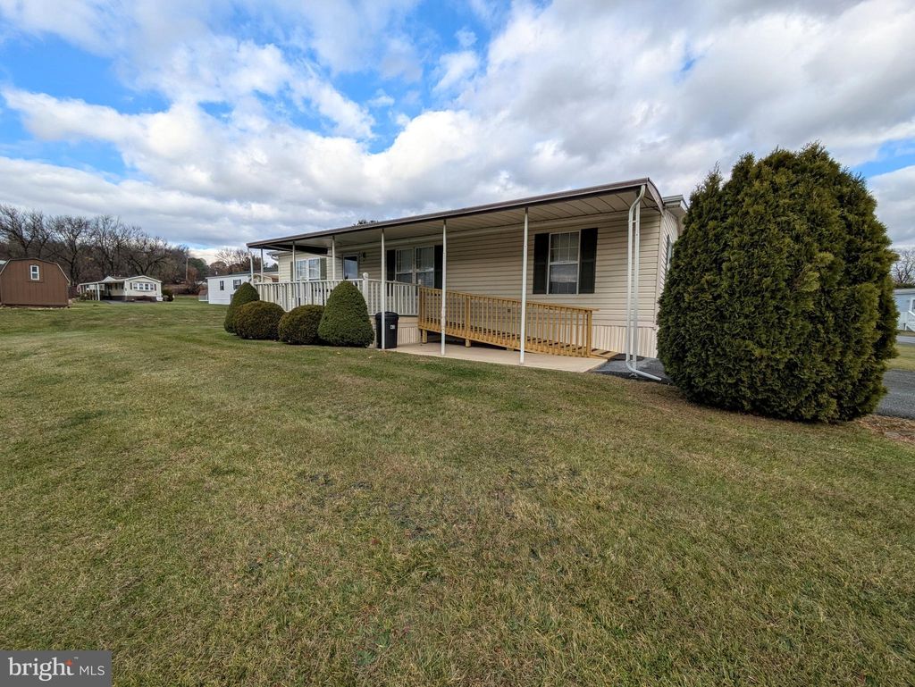 Photo of 43 David Drive, WALNUTPORT, PA 18088 (MLS # PANH2009058)