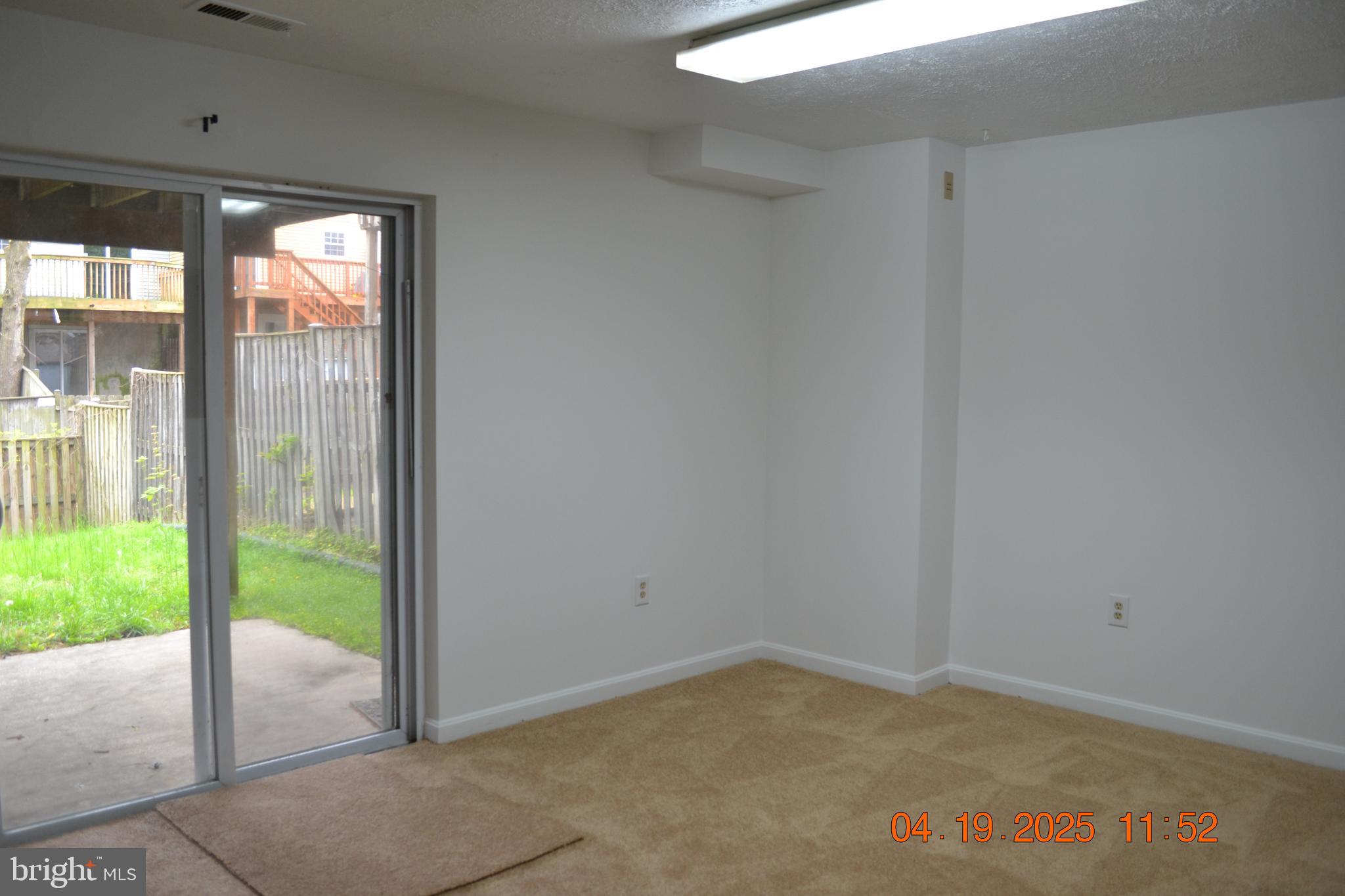 ASPEN PARK - Residential Lease