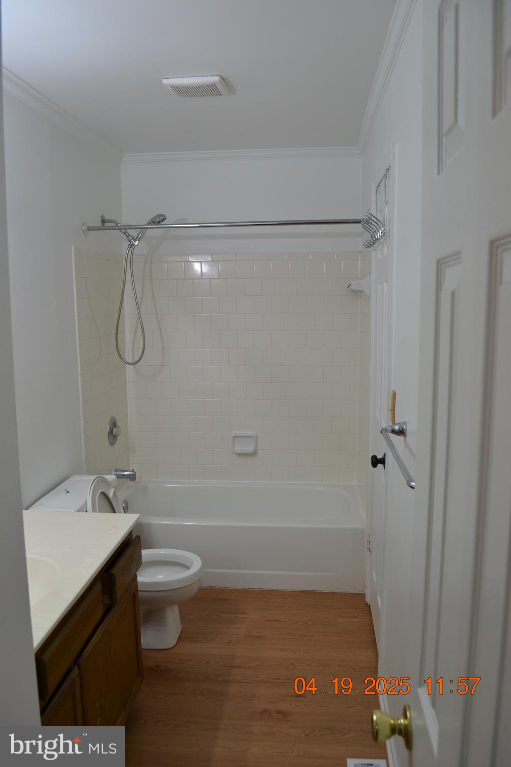 ASPEN PARK - Residential Lease