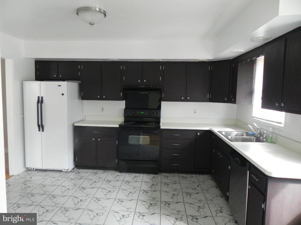 ROSEDALE - Residential