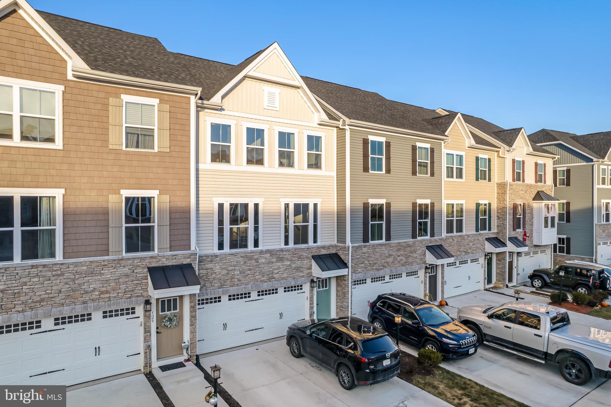 LAKE FREDERICK - Residential Lease