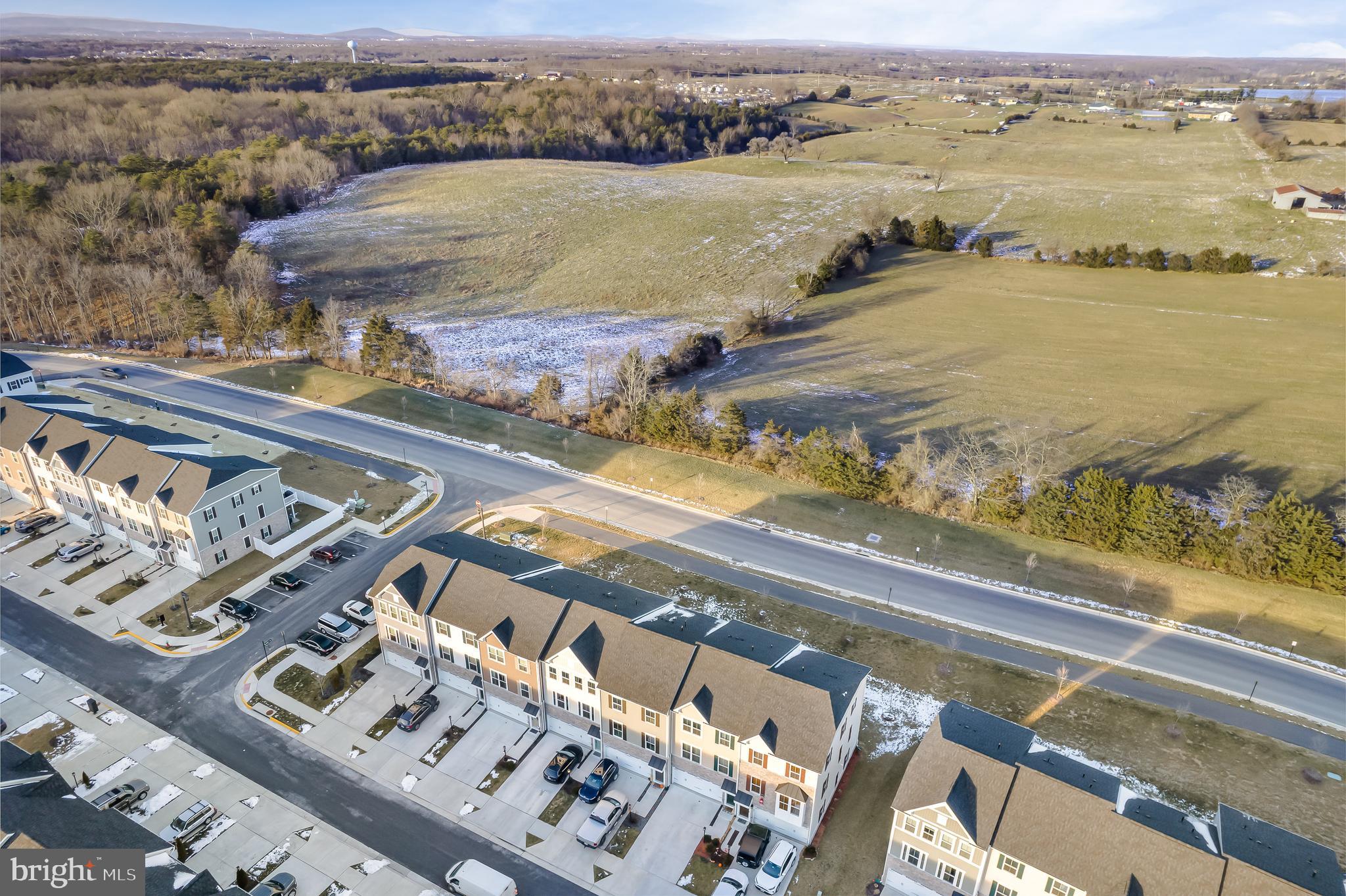 LAKE FREDERICK - Residential Lease