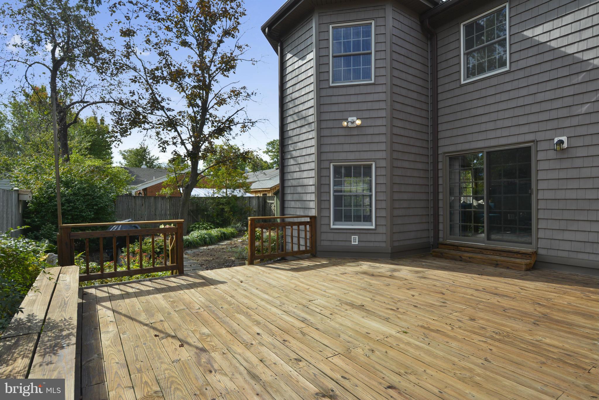 GLENCARLYN - Residential