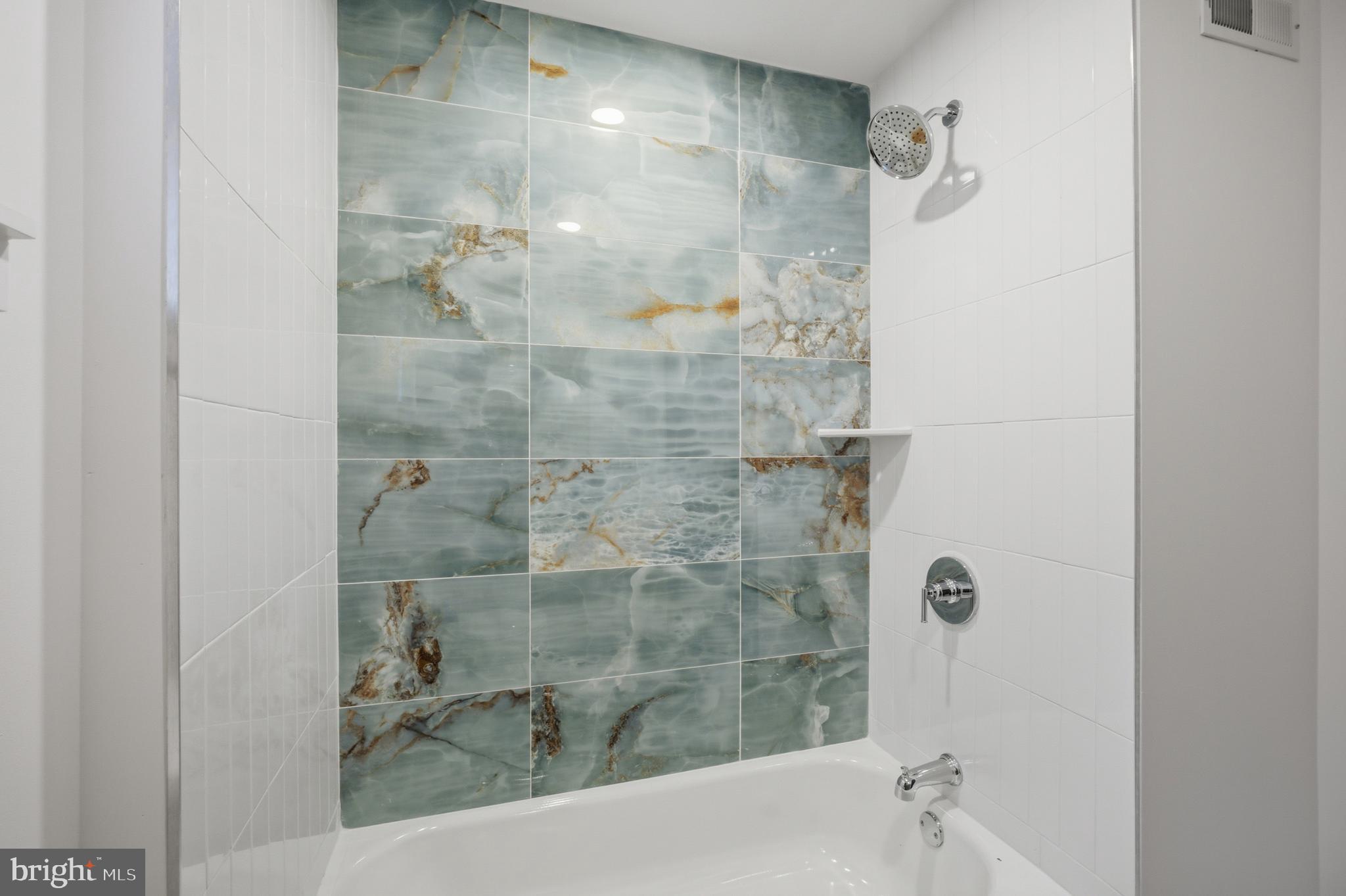 EAST PASSYUNK CROSSING - Residential