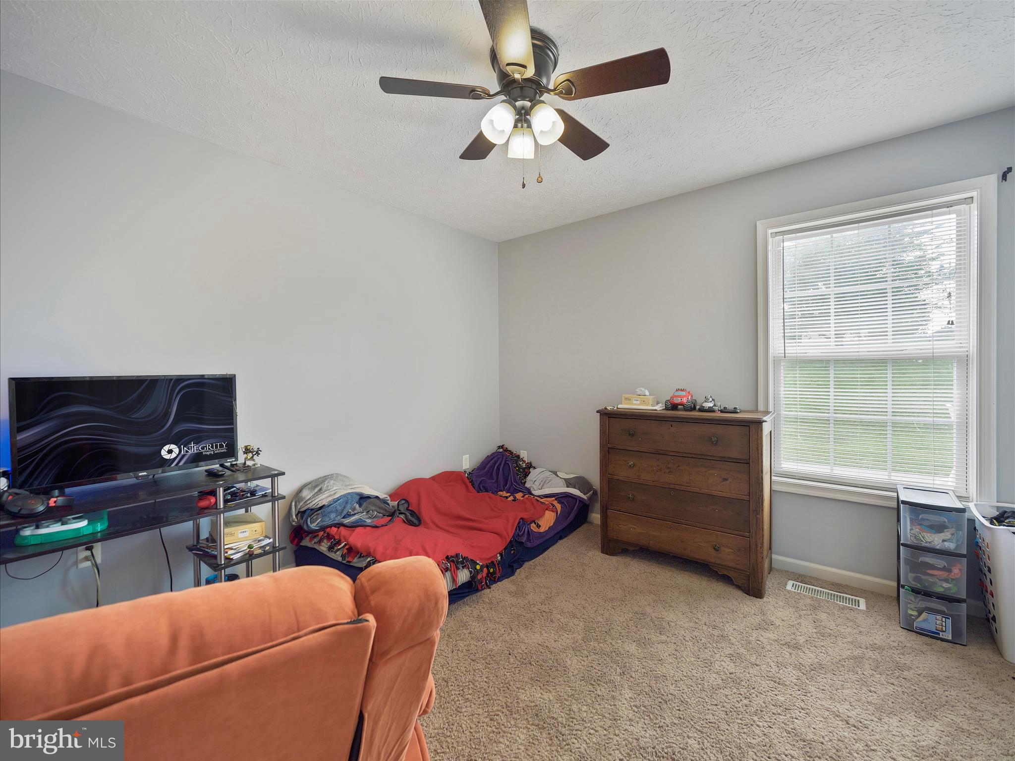 RIDGEFIELD - Residential