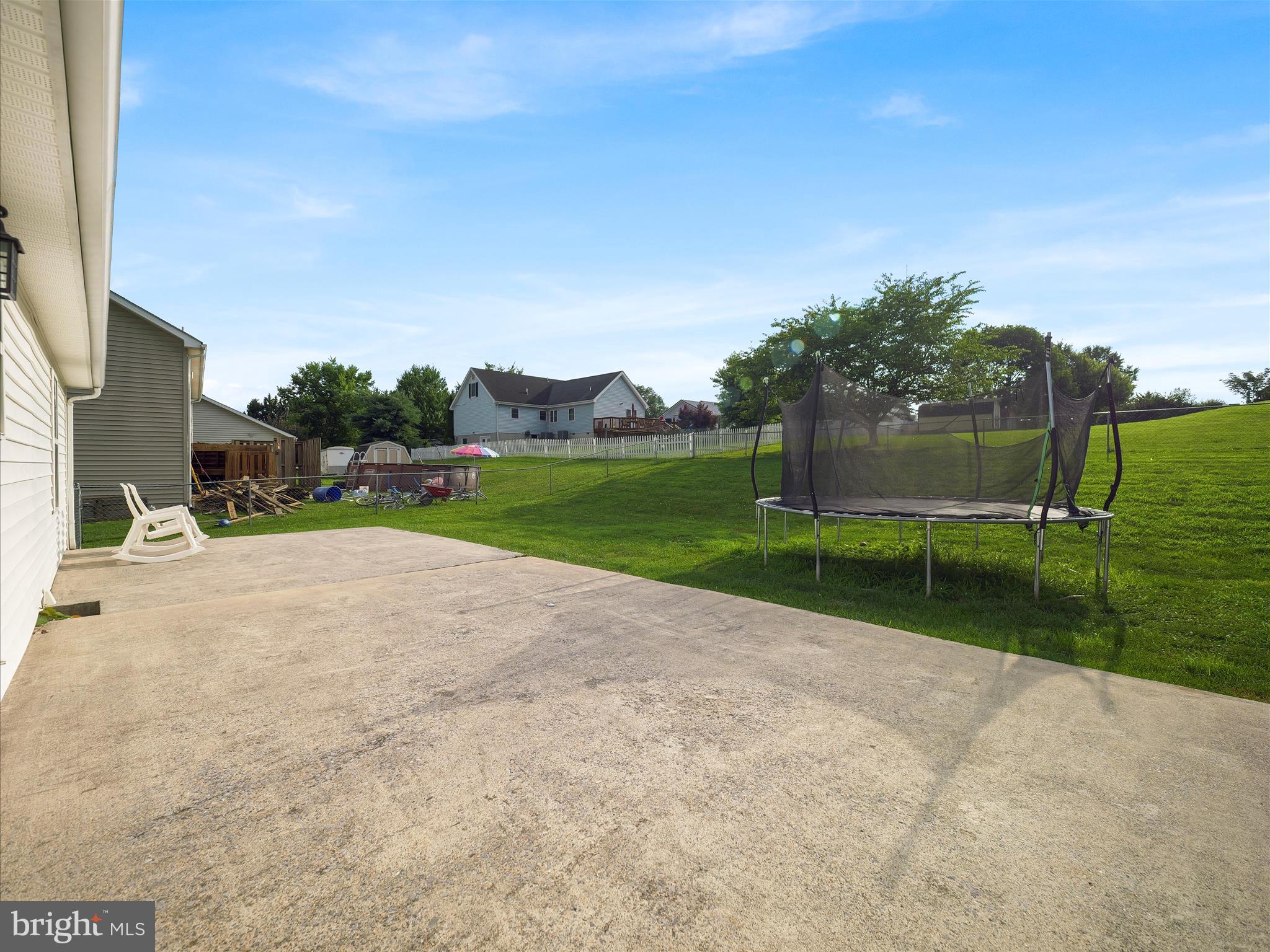 RIDGEFIELD - Residential