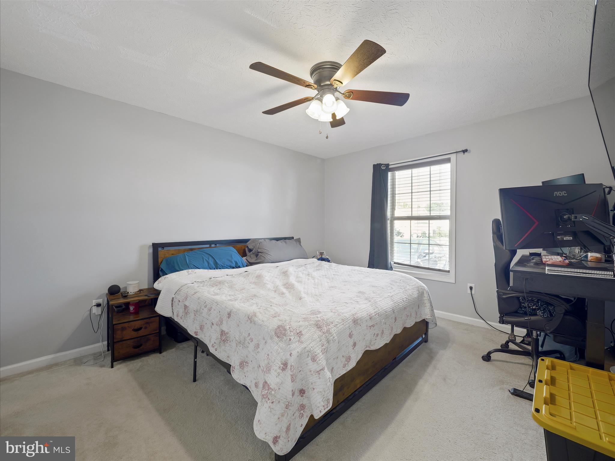 RIDGEFIELD - Residential