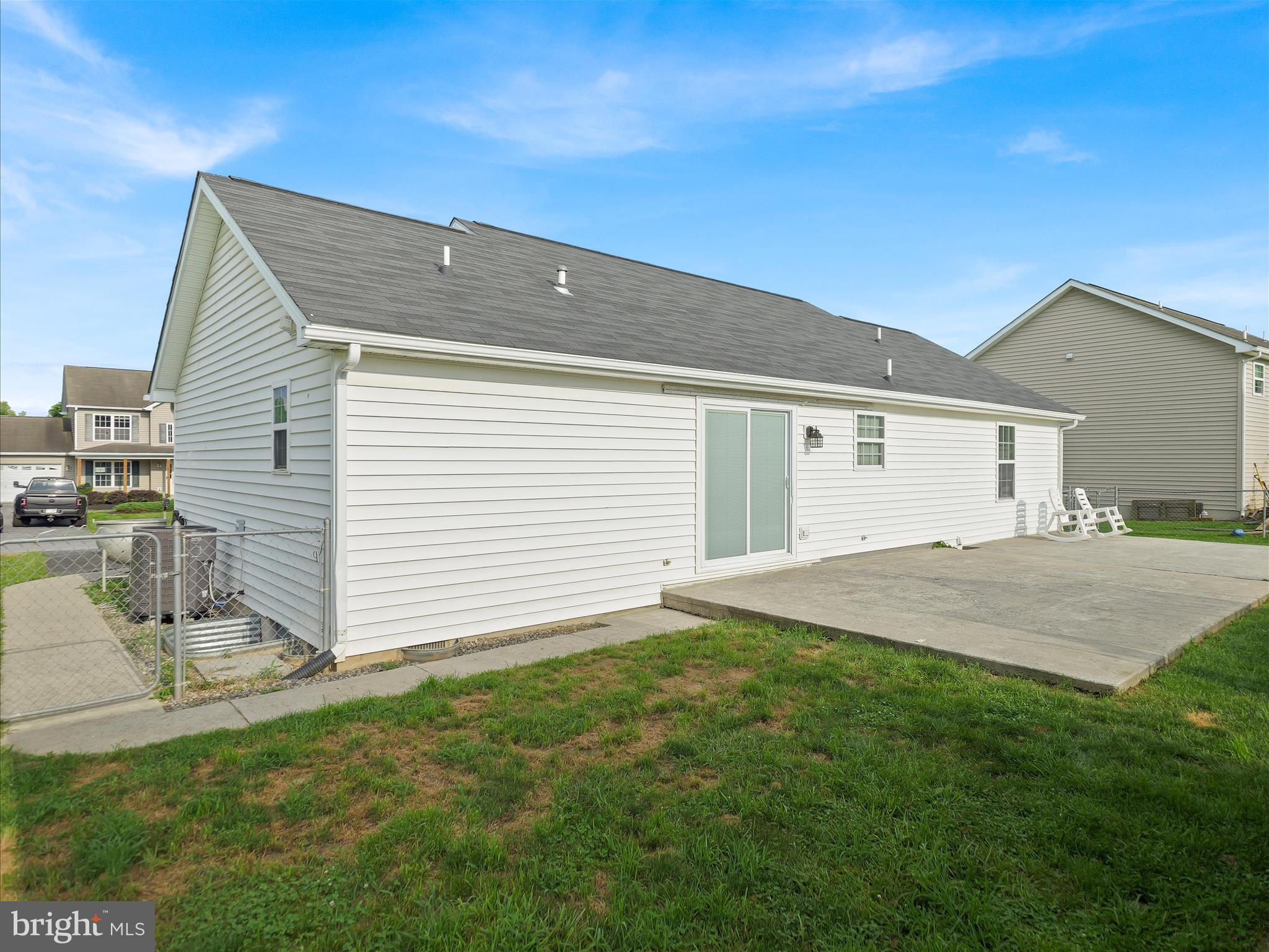 RIDGEFIELD - Residential