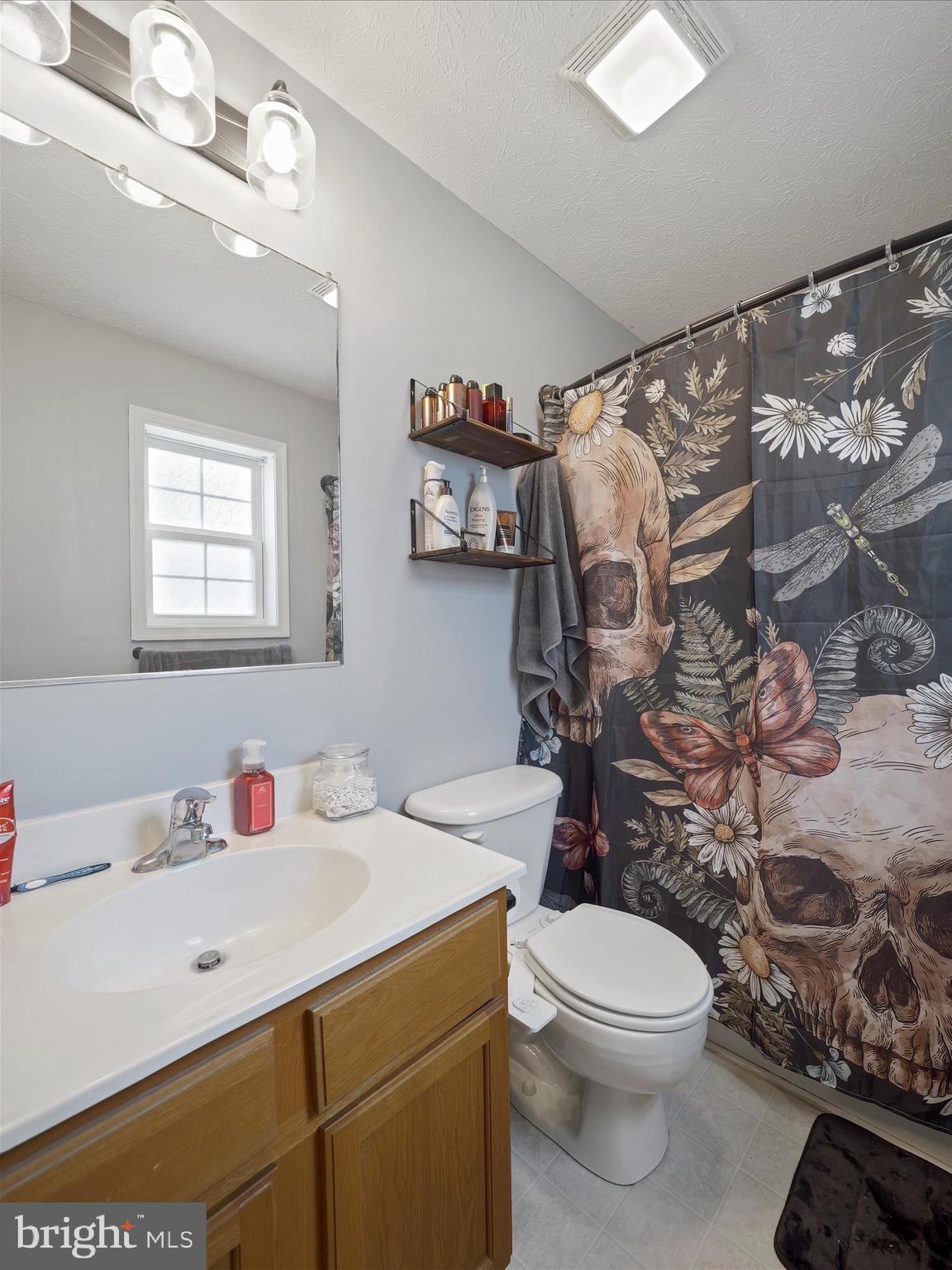 RIDGEFIELD - Residential