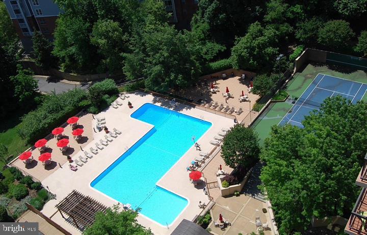 5500 HOLMES RUN PARKWAY 1119