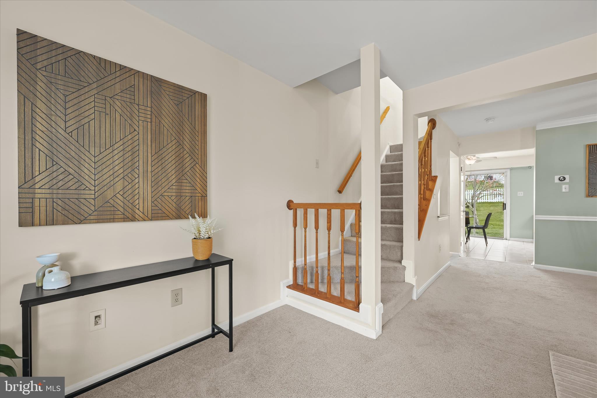 RIVERCHASE - Residential