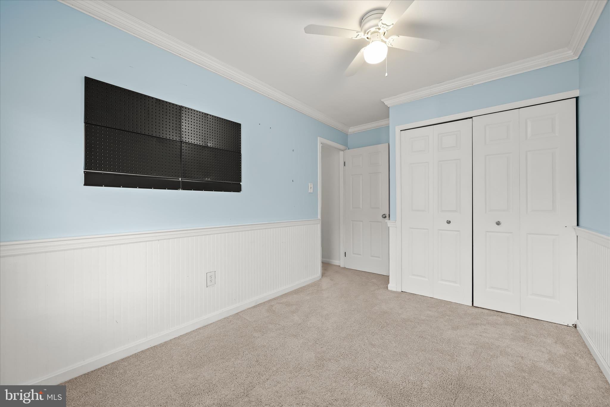 RIVERCHASE - Residential