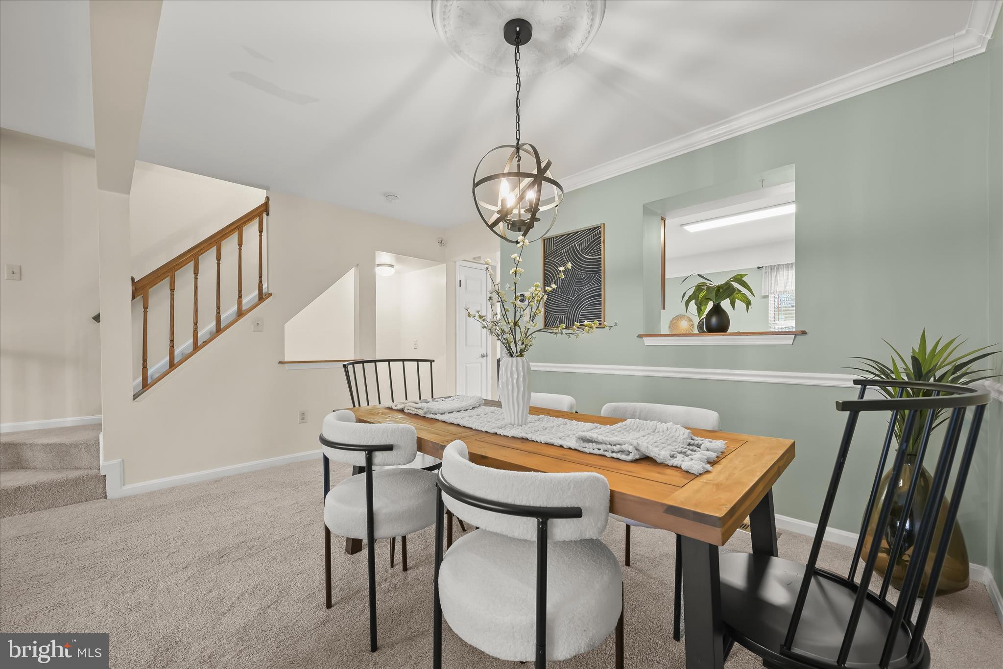 RIVERCHASE - Residential