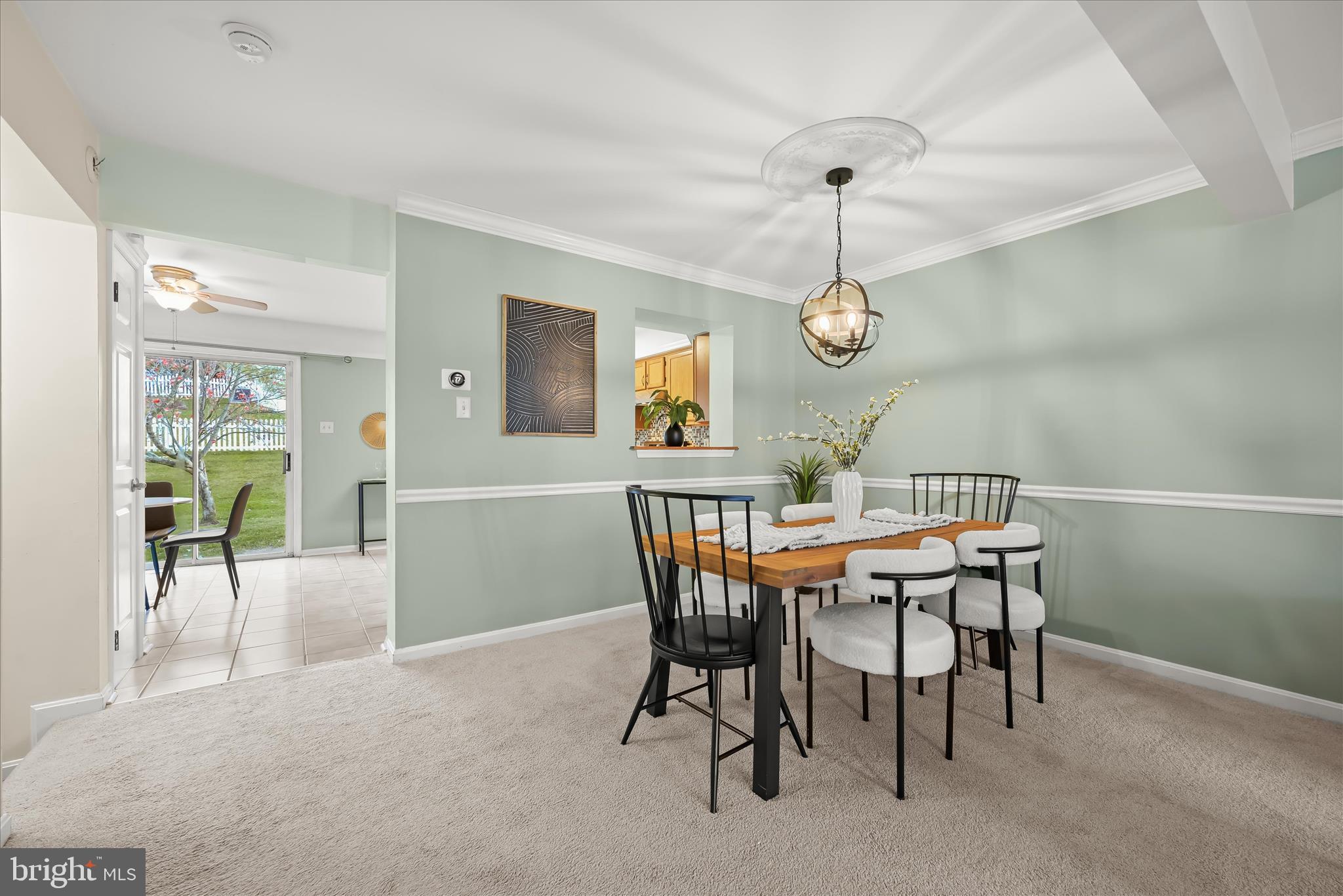 RIVERCHASE - Residential