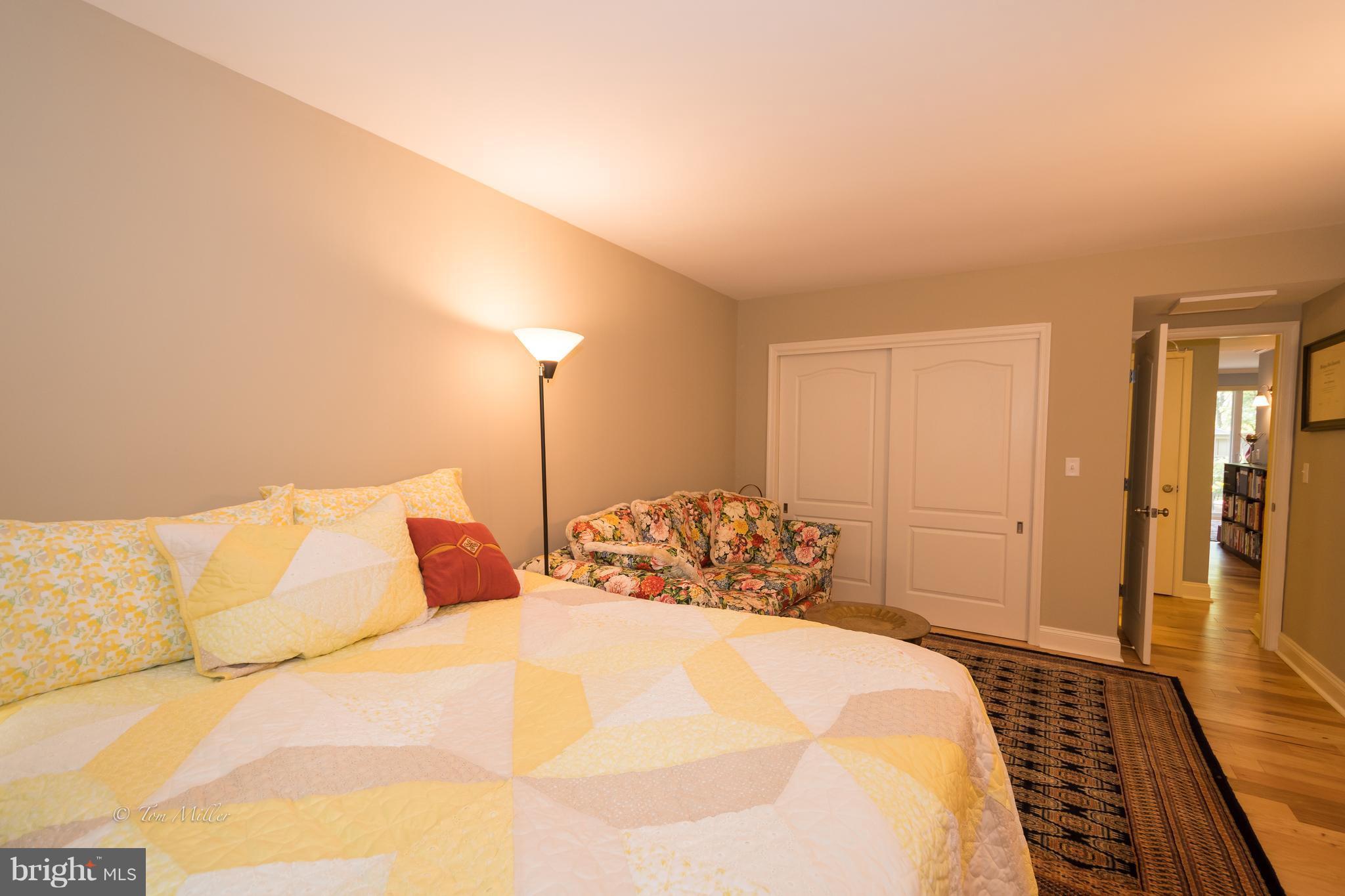 CROSS KEYS - Residential