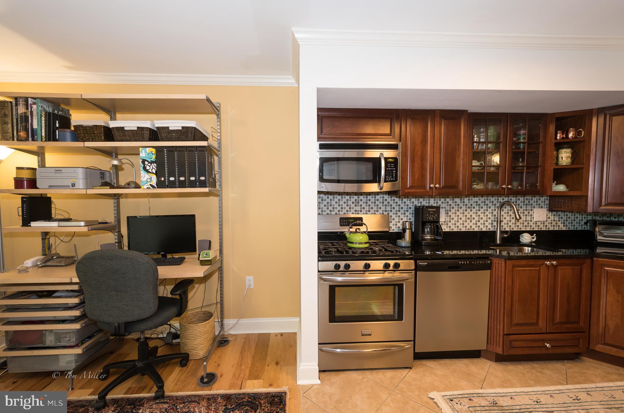 CROSS KEYS - Residential