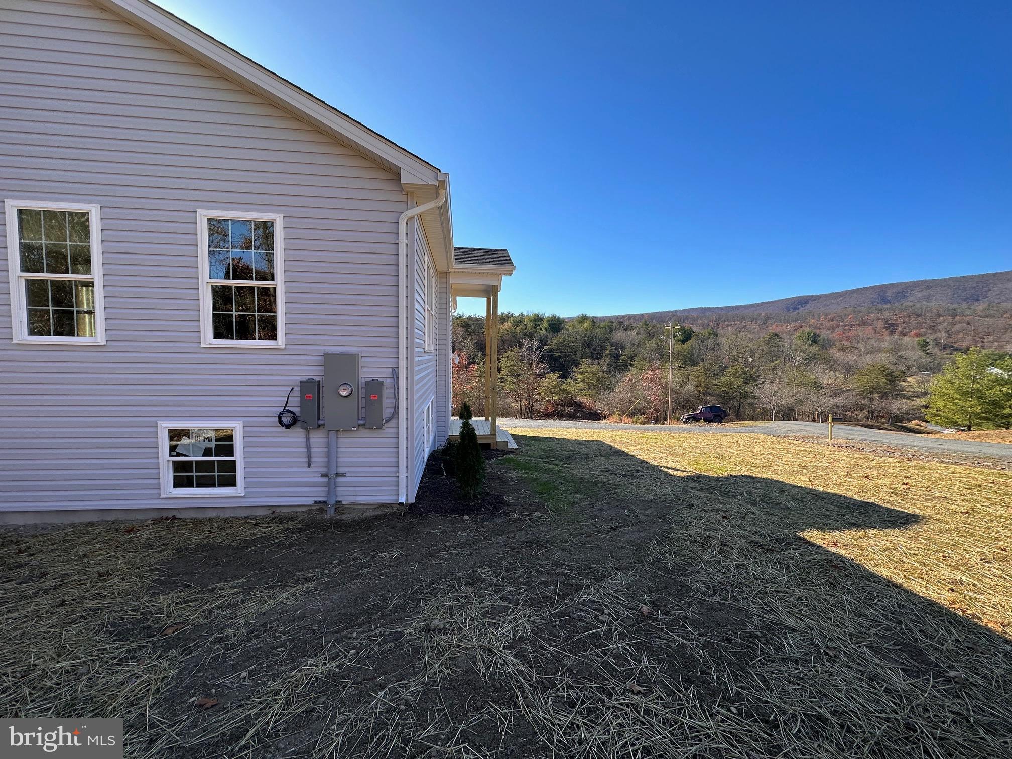 CACAPON SOUTH - Residential Lease