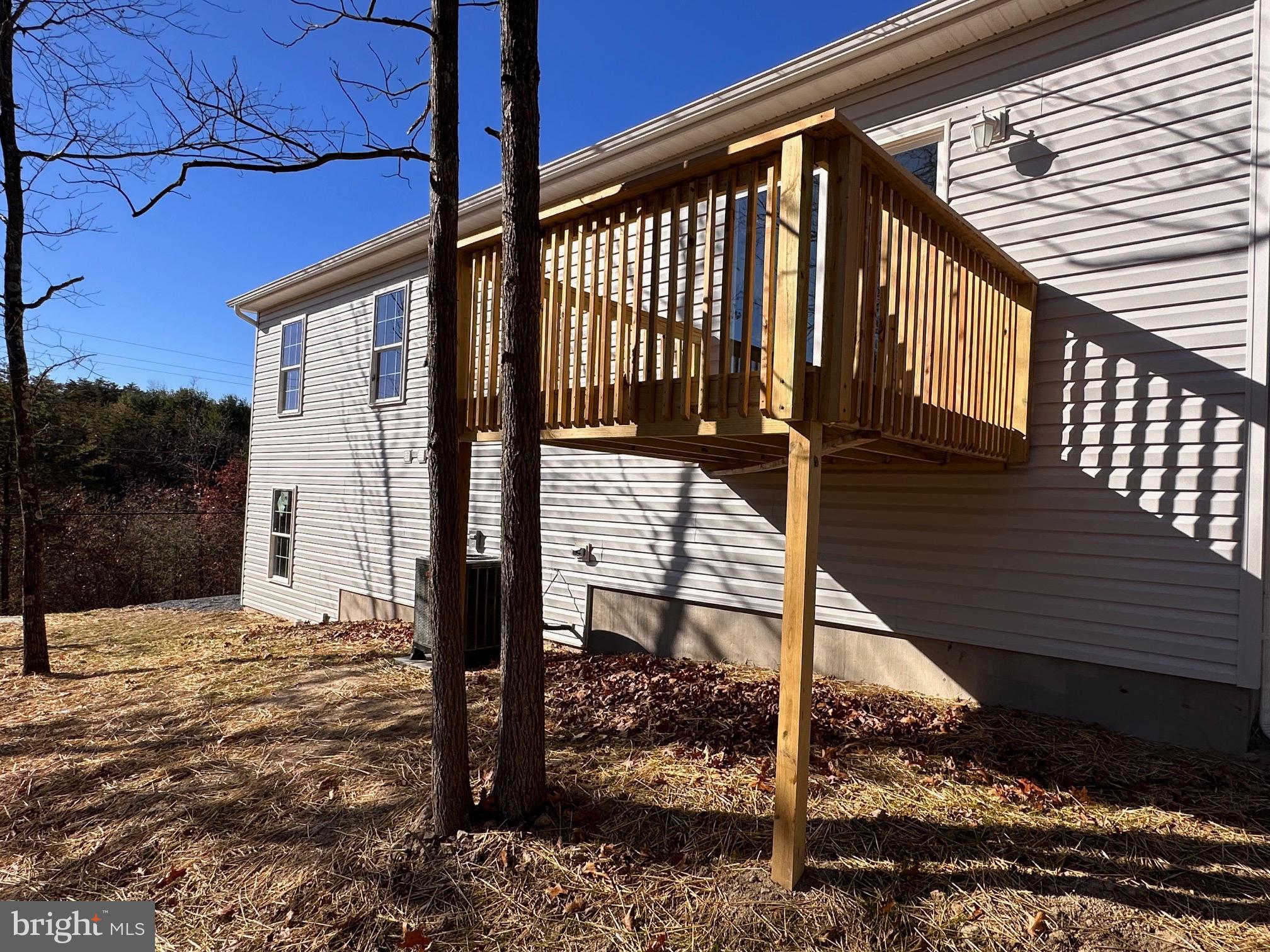 CACAPON SOUTH - Residential Lease