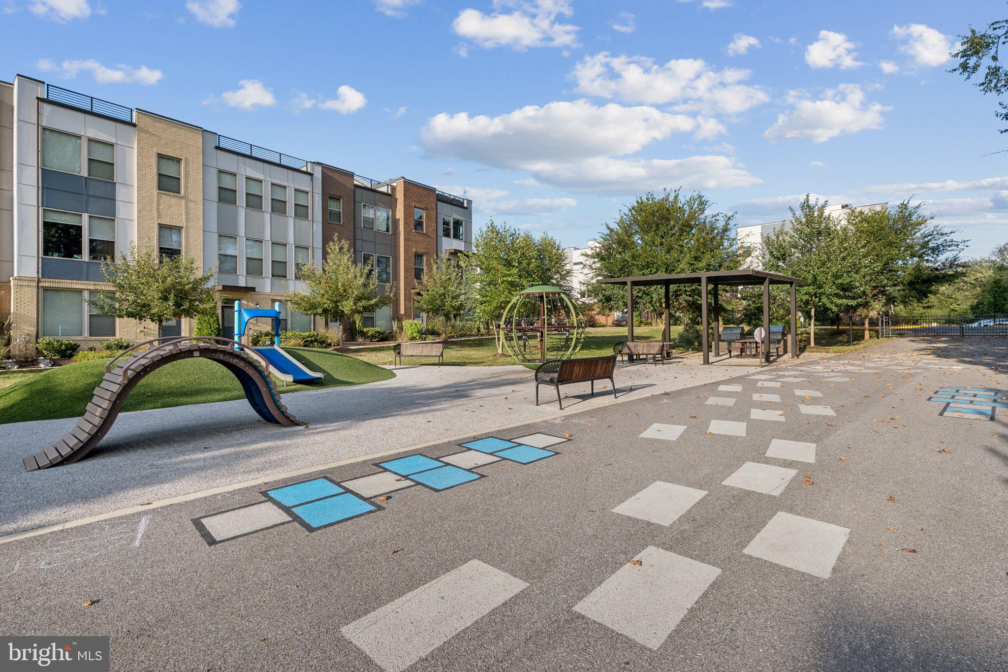 RANDOLPH FARMS - Residential