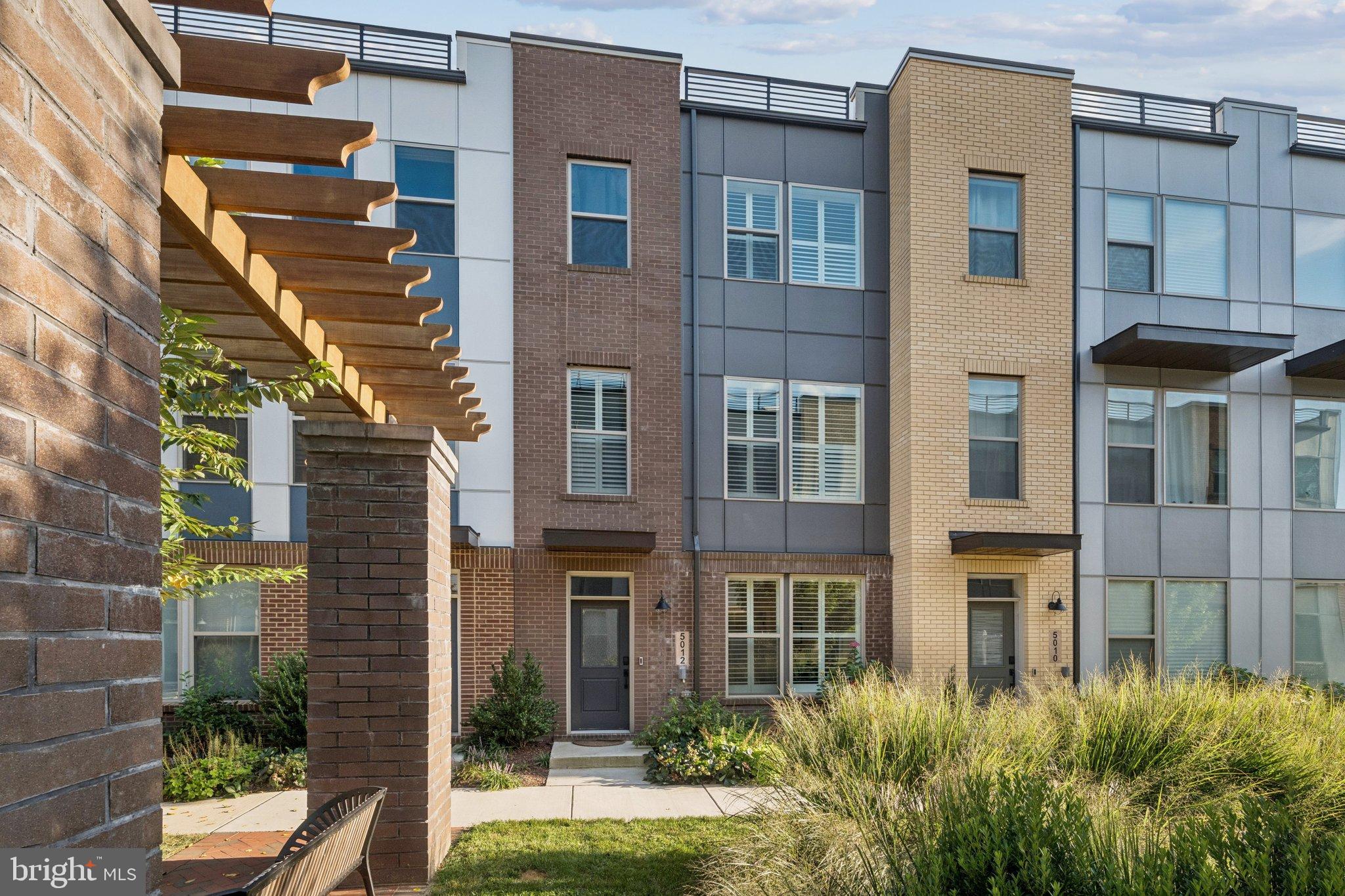 RANDOLPH FARMS - Residential