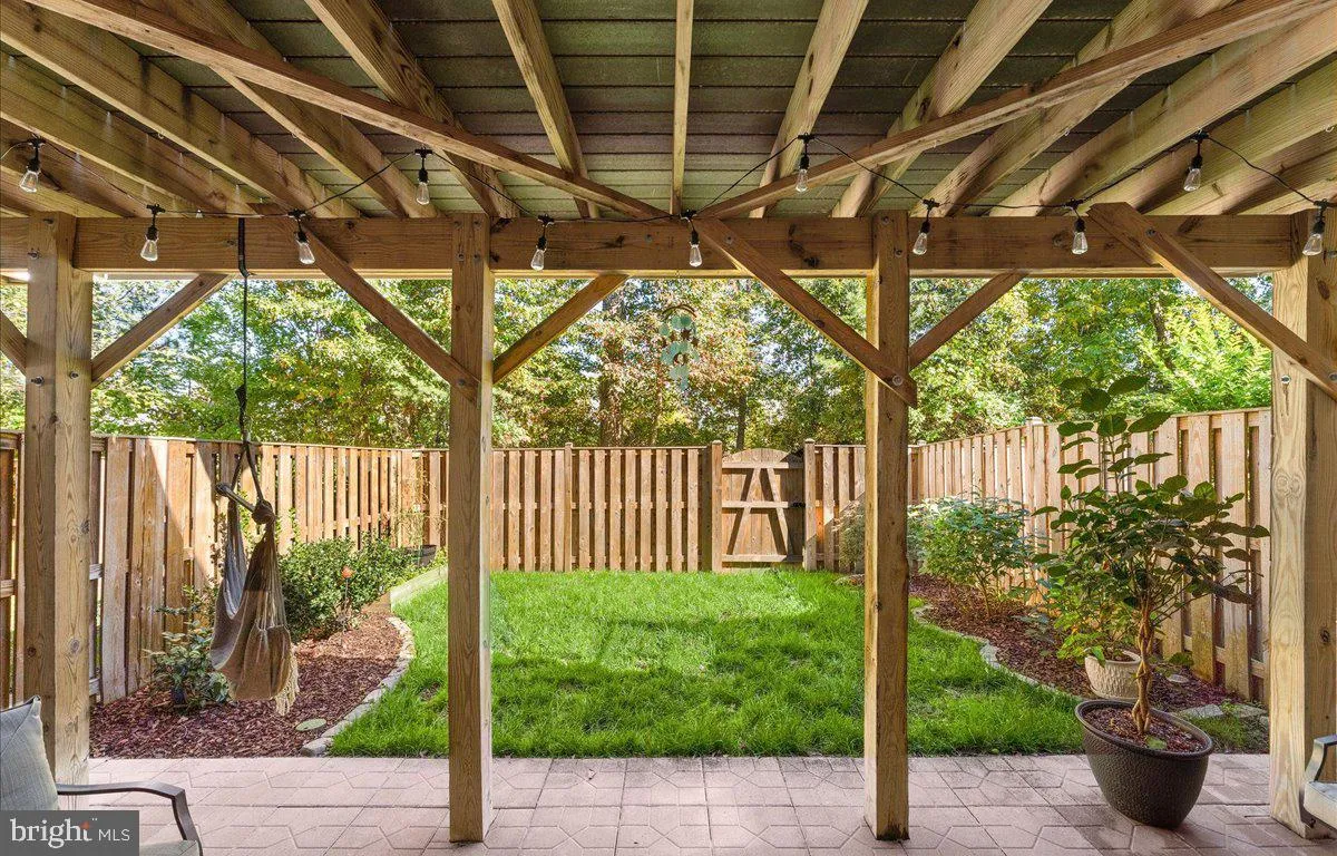 Haymarket, Virginia 20169, United States, 3 Bedrooms Bedrooms, ,4 BathroomsBathrooms,Residential,Active,229756