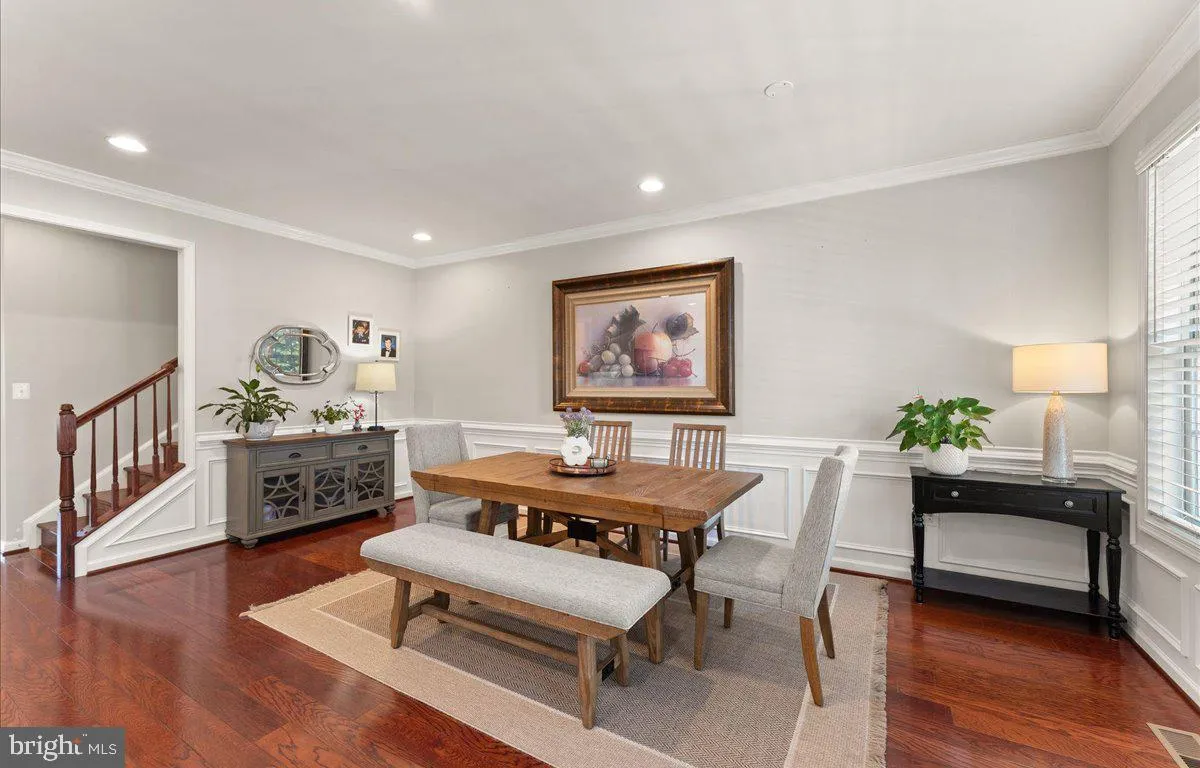 Haymarket, Virginia 20169, United States, 3 Bedrooms Bedrooms, ,4 BathroomsBathrooms,Residential,Active,229756