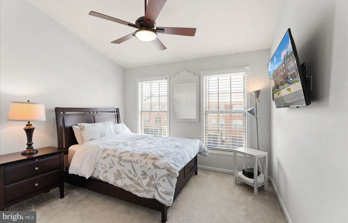 Haymarket, Virginia 20169, United States, 3 Bedrooms Bedrooms, ,4 BathroomsBathrooms,Residential,Active,229756