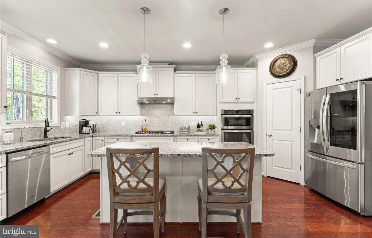 Haymarket, Virginia 20169, United States, 3 Bedrooms Bedrooms, ,4 BathroomsBathrooms,Residential,Active,229756