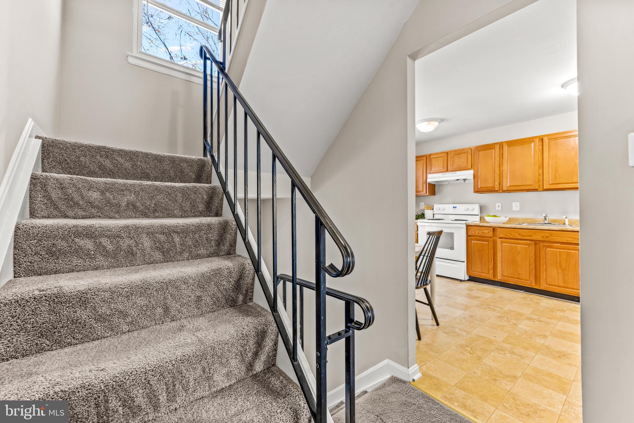 FRANKLIN RIDGE TOWNHOUSE - Residential