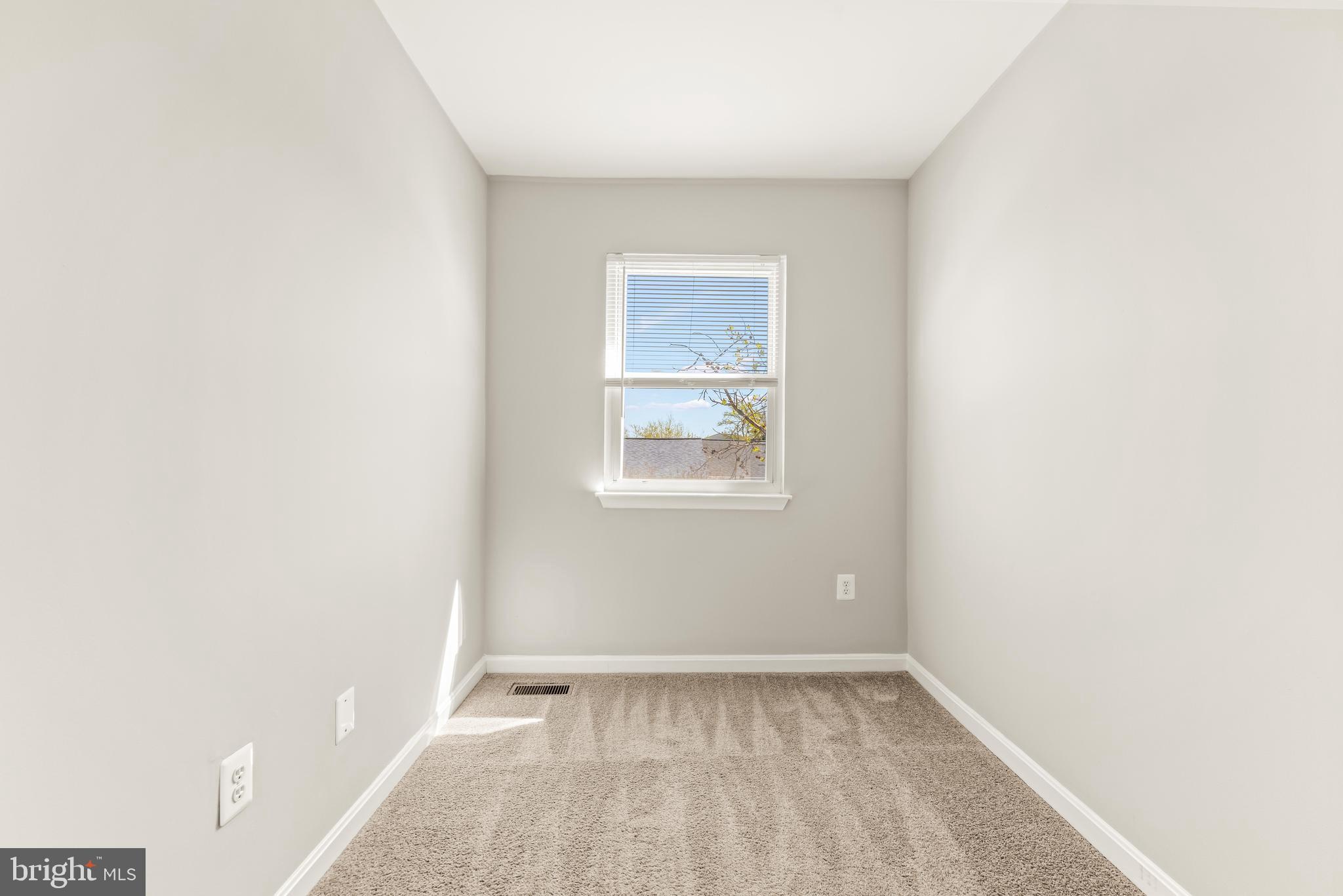 FRANKLIN RIDGE TOWNHOUSE - Residential