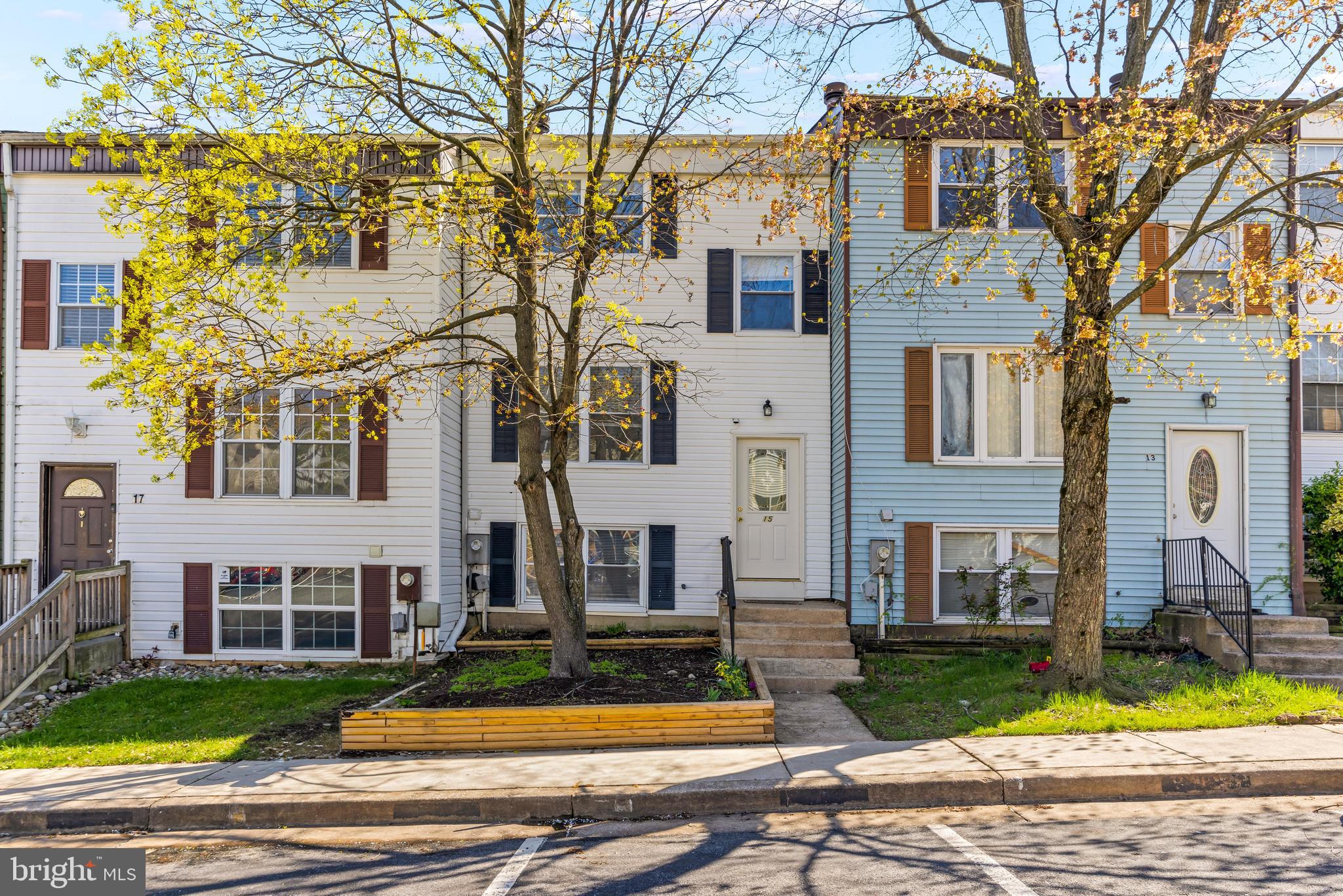 FRANKLIN RIDGE TOWNHOUSE - Residential