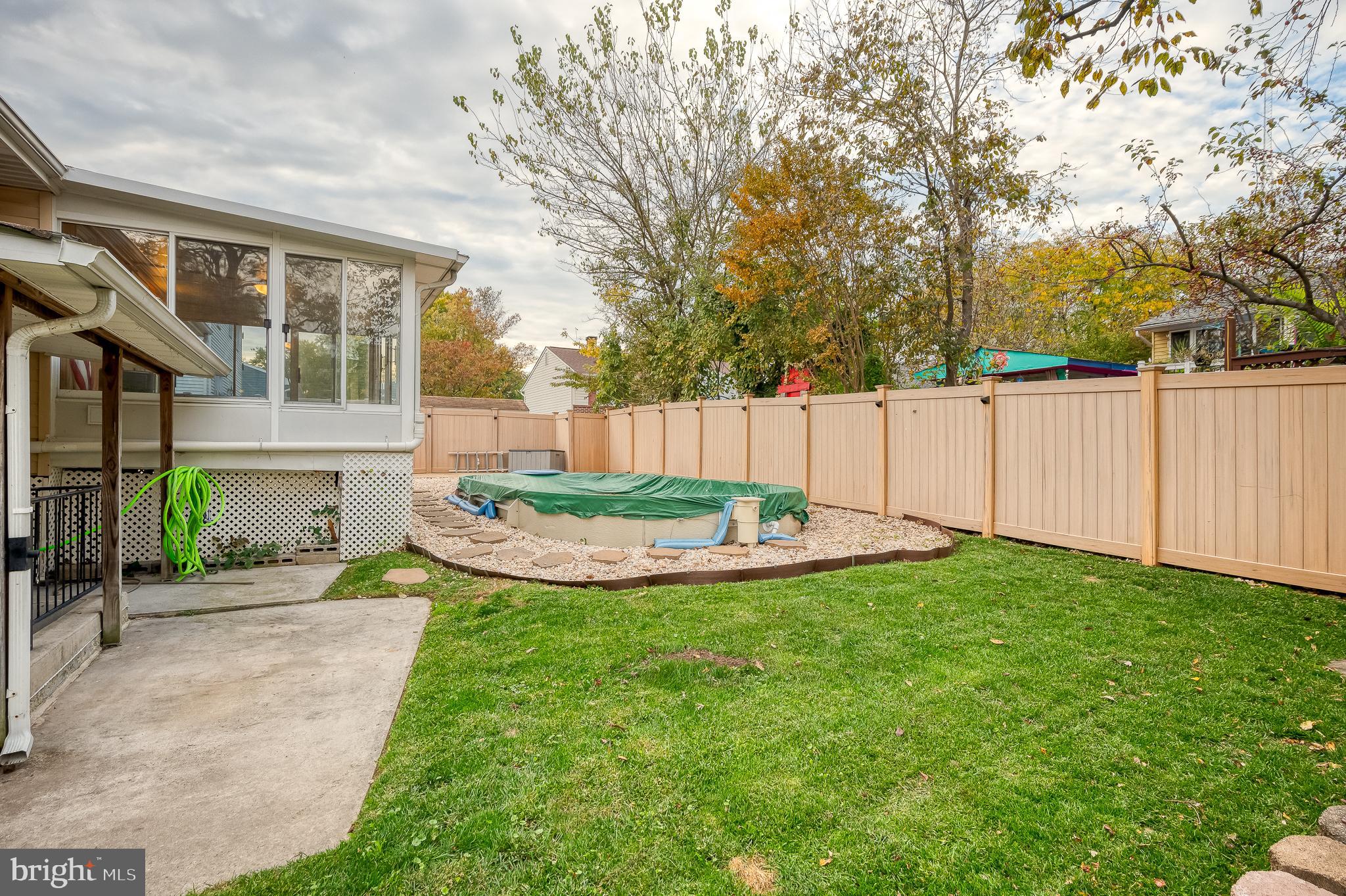 VILLAGE OF OLD HARFORD - Residential