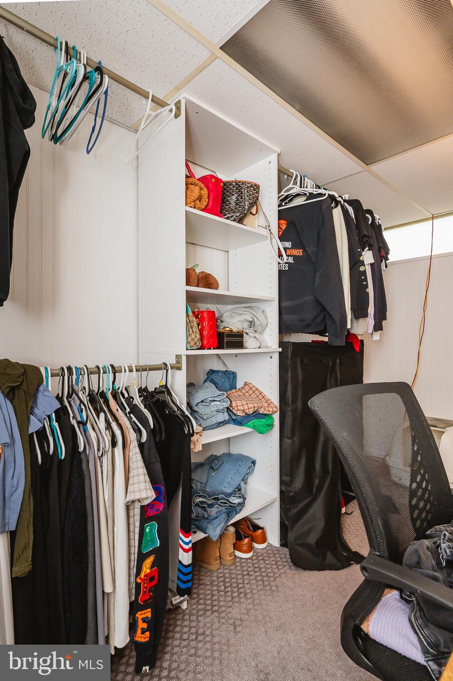 VILLAGE OF OLD HARFORD - Residential