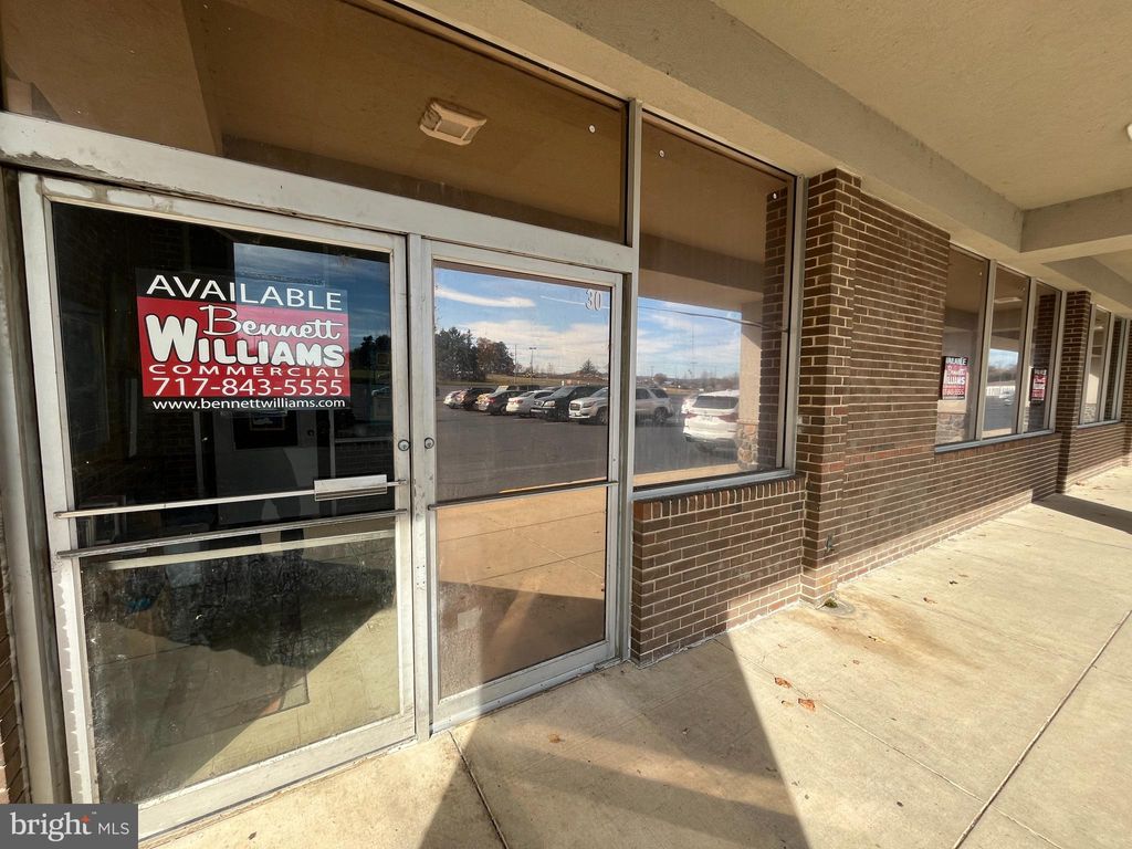 Photo of 4075 E Market Street, YORK, PA 17402 (MLS # 1002667095)