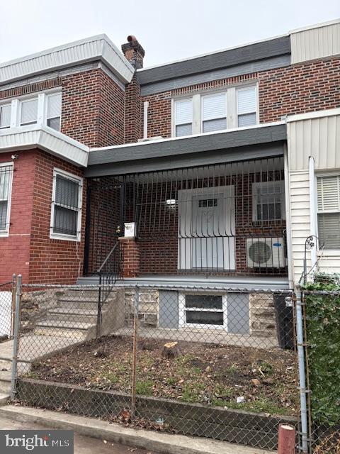 4302 N FAIRHILL STREET