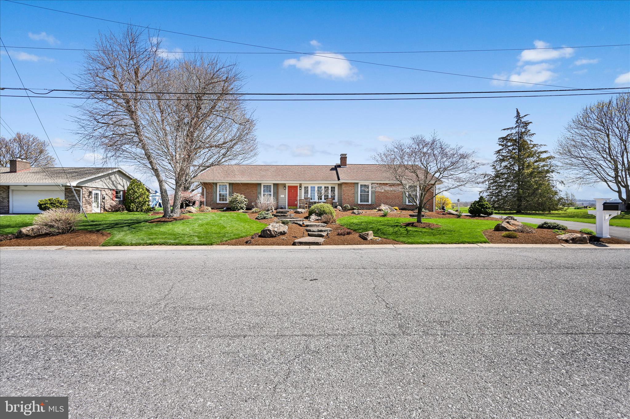 118 MAPLE STREET