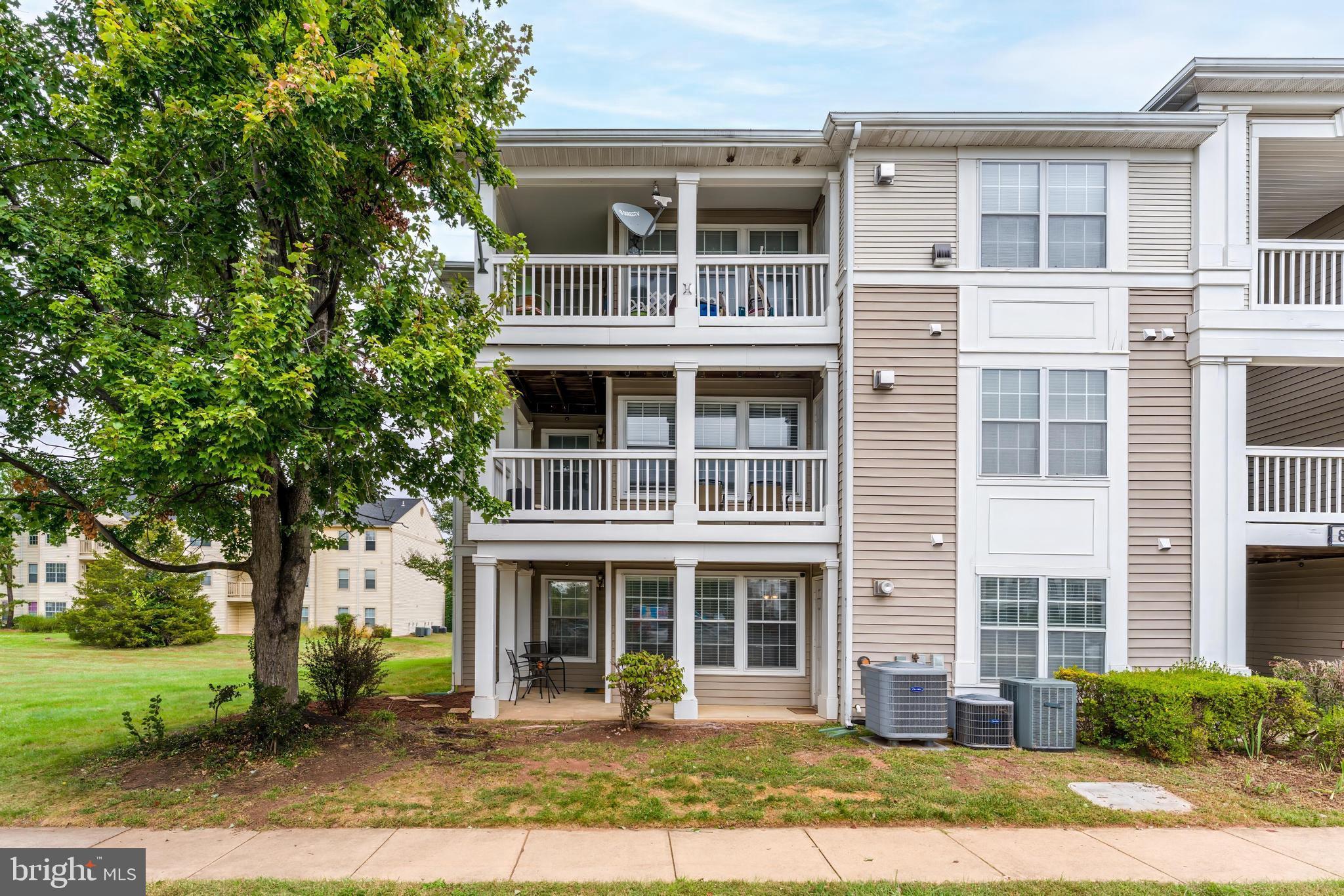 STRATFORD CONDOS - Residential