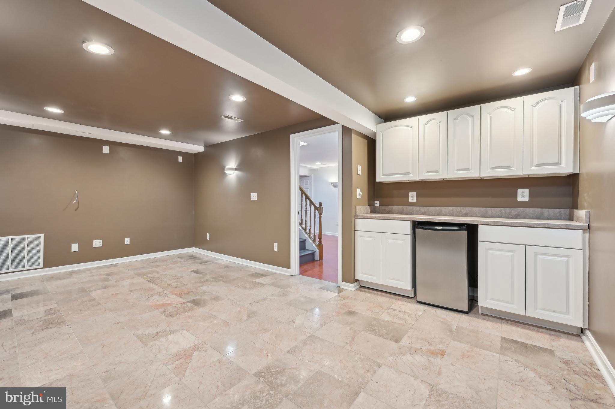 KENWOOD - Residential