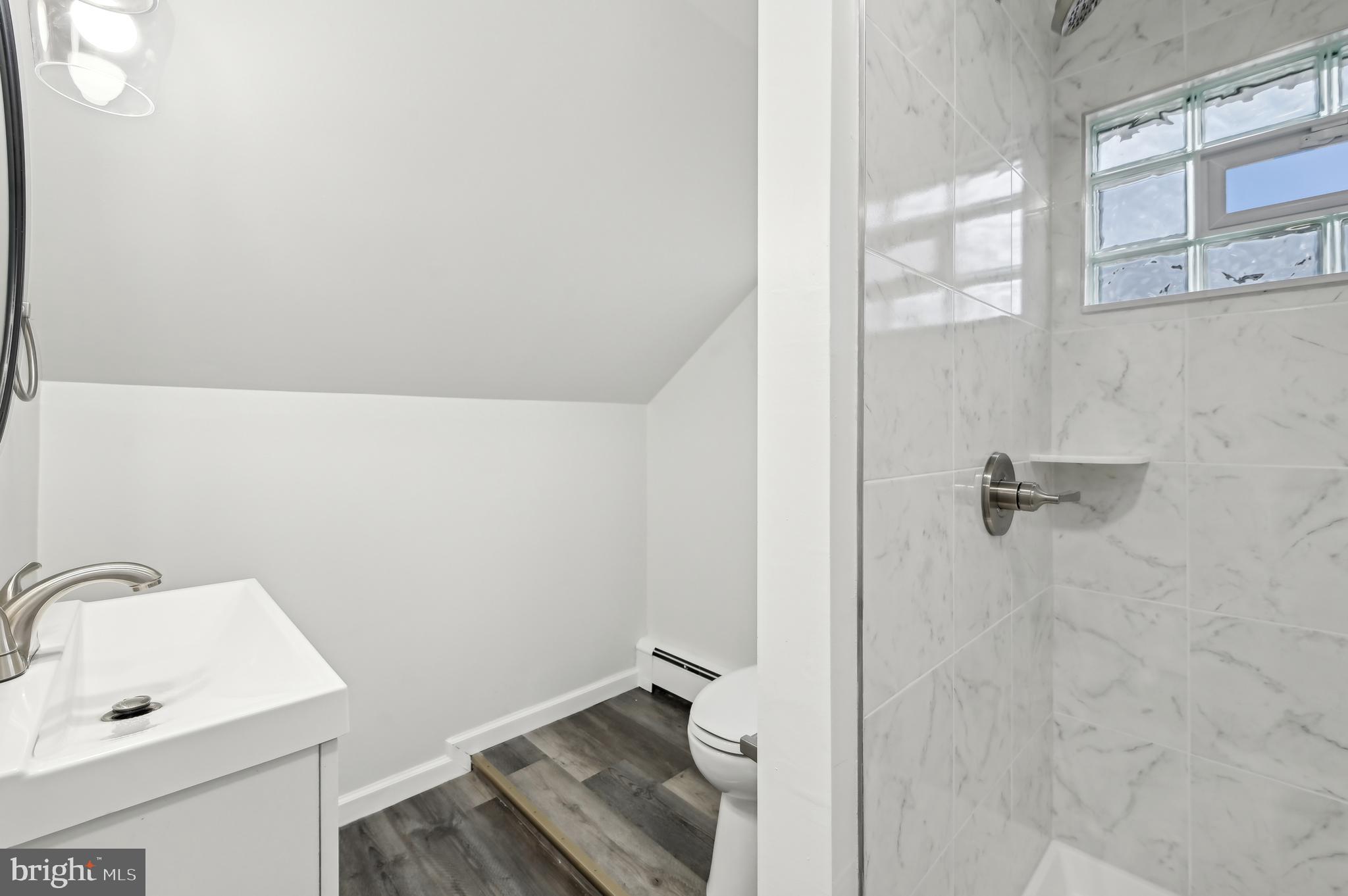 KENWOOD - Residential