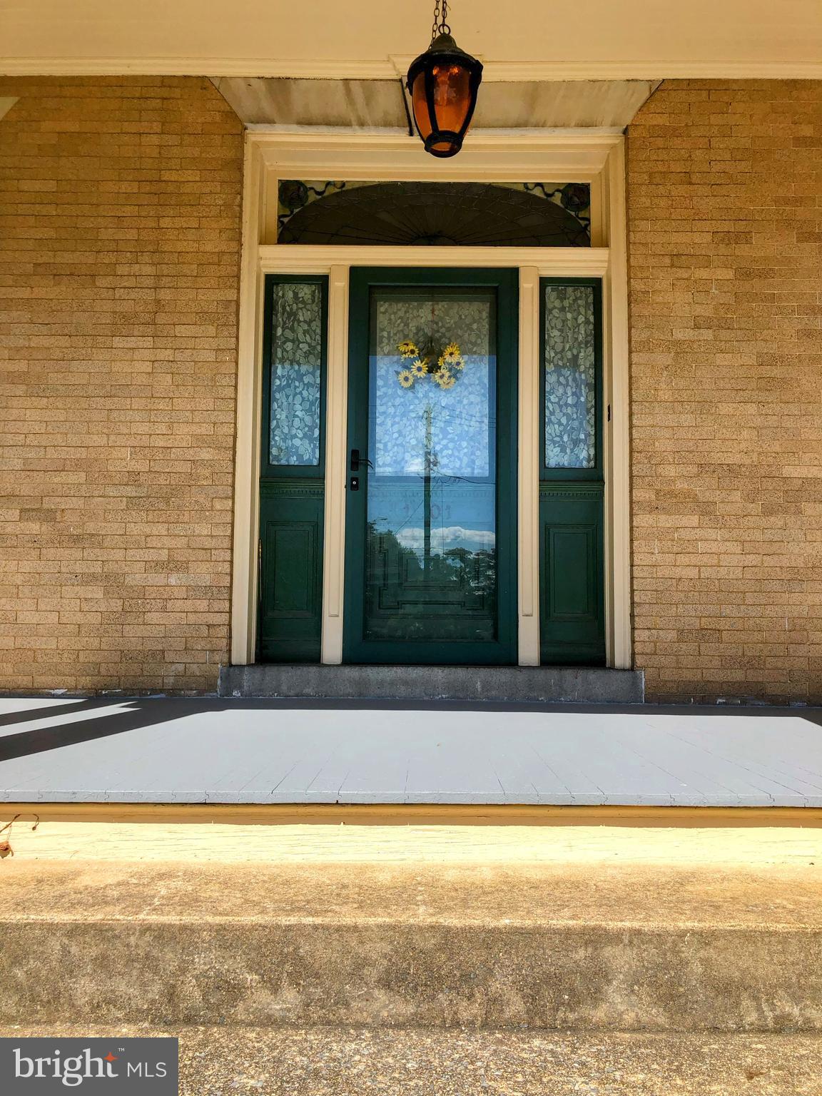 SCHOOL LANE HILLS - Residential