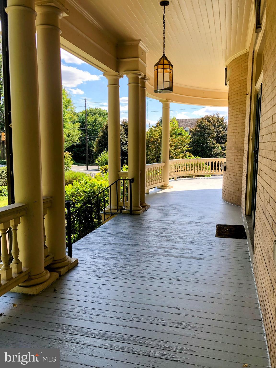 SCHOOL LANE HILLS - Residential