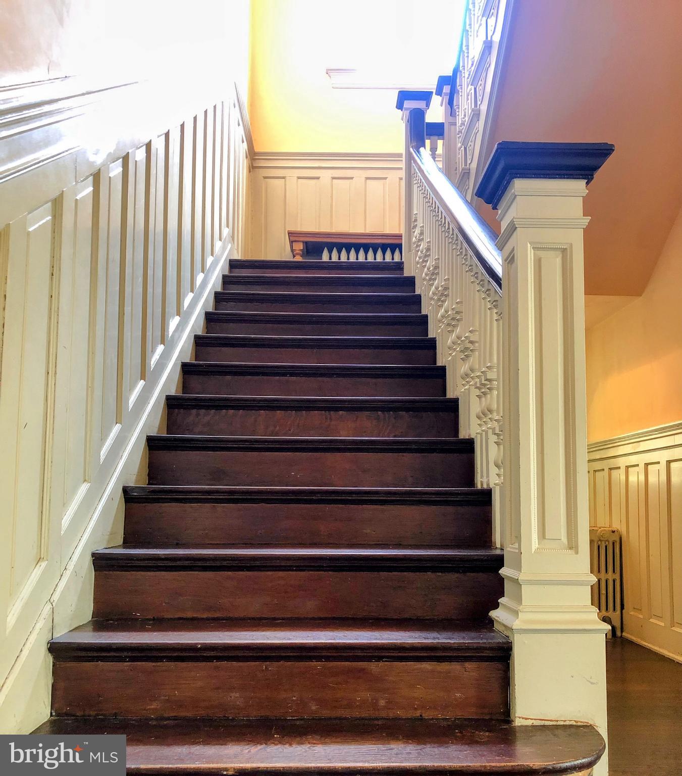 SCHOOL LANE HILLS - Residential