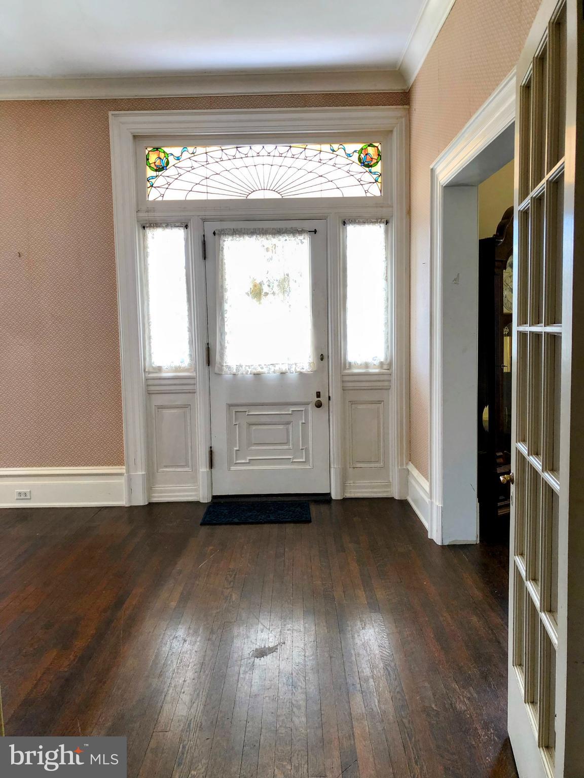 SCHOOL LANE HILLS - Residential