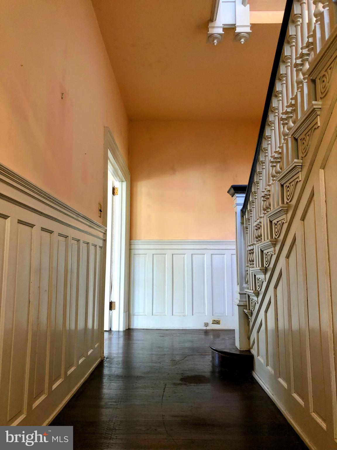 SCHOOL LANE HILLS - Residential