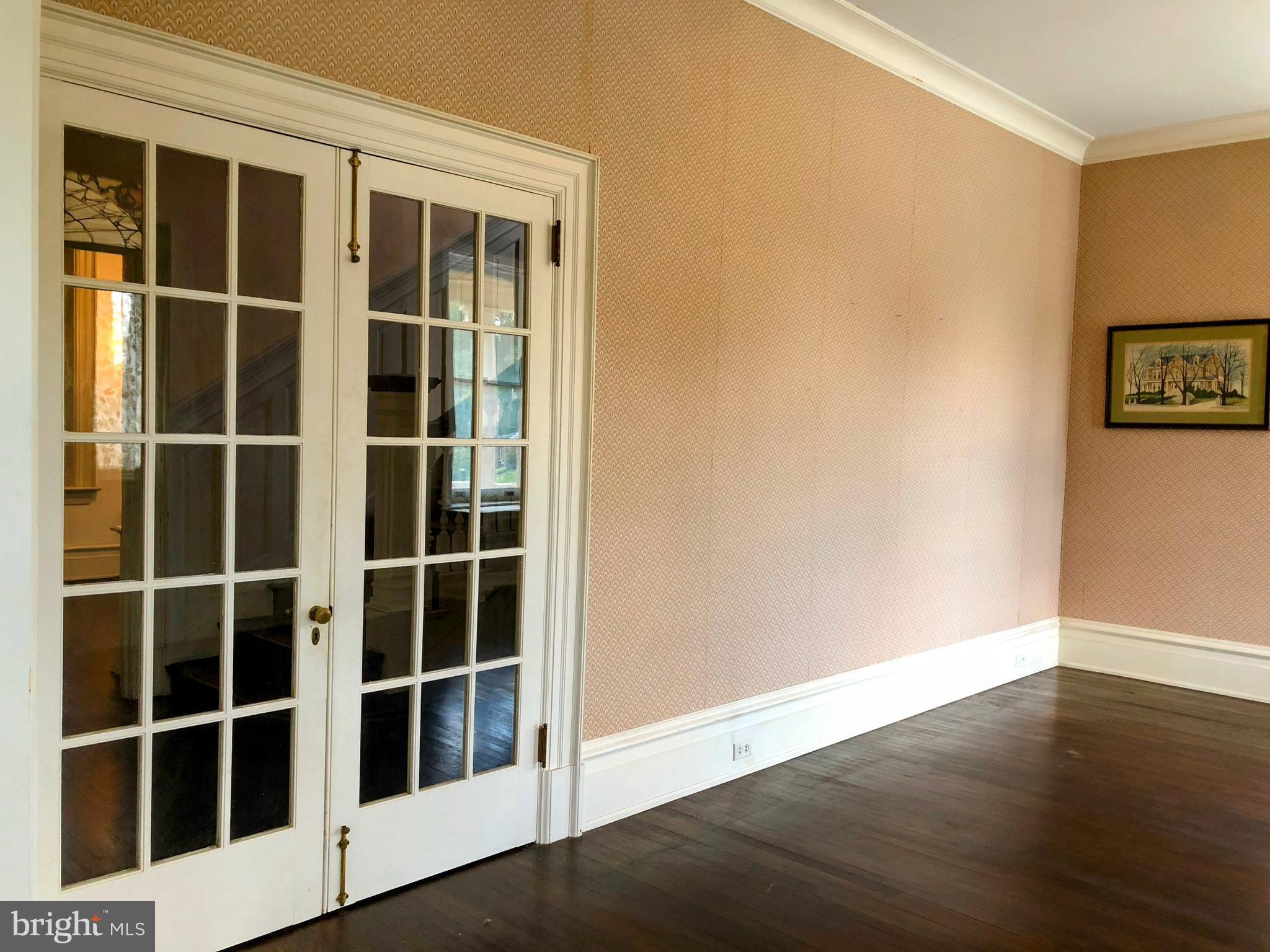 SCHOOL LANE HILLS - Residential