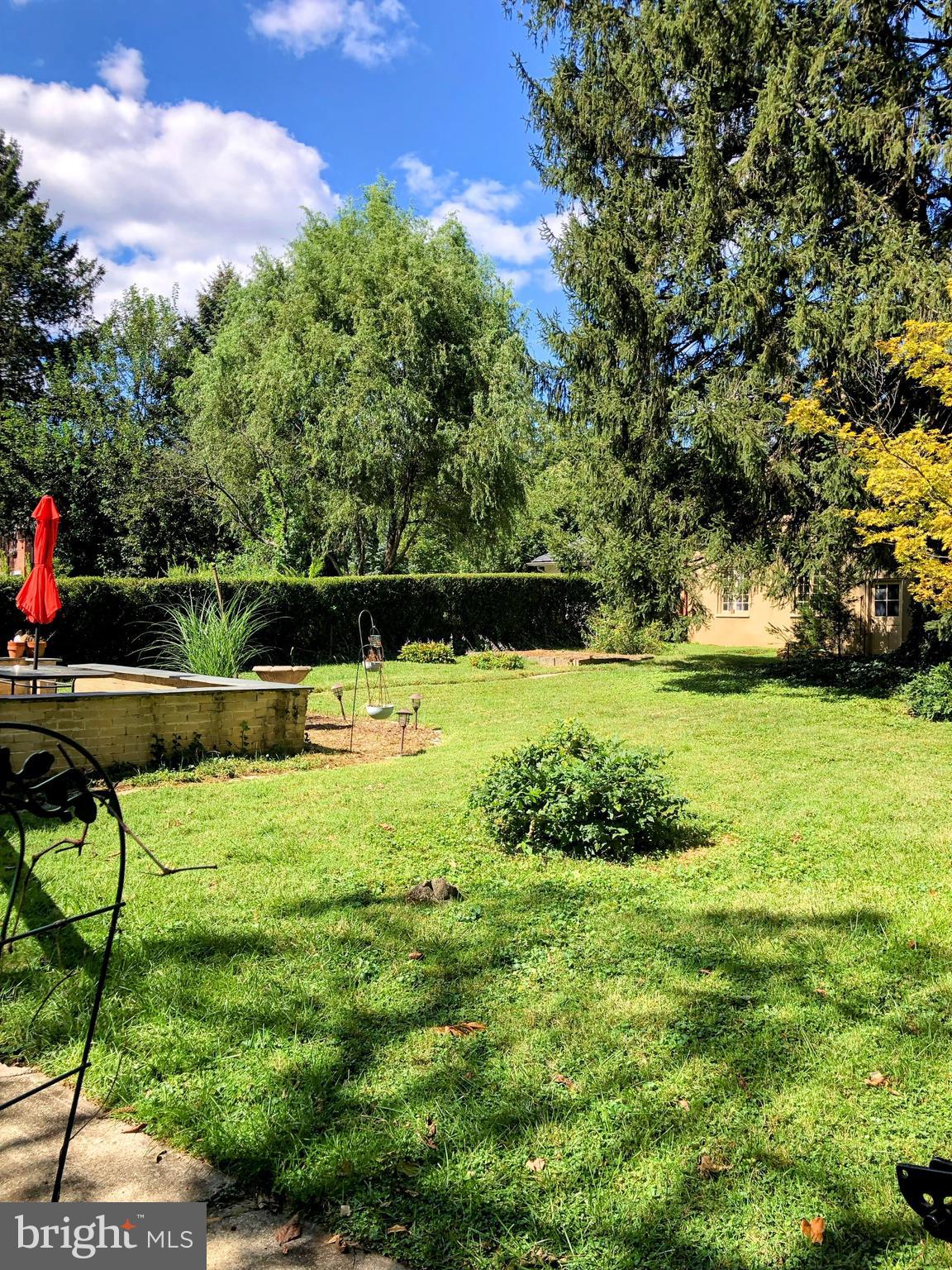 SCHOOL LANE HILLS - Residential